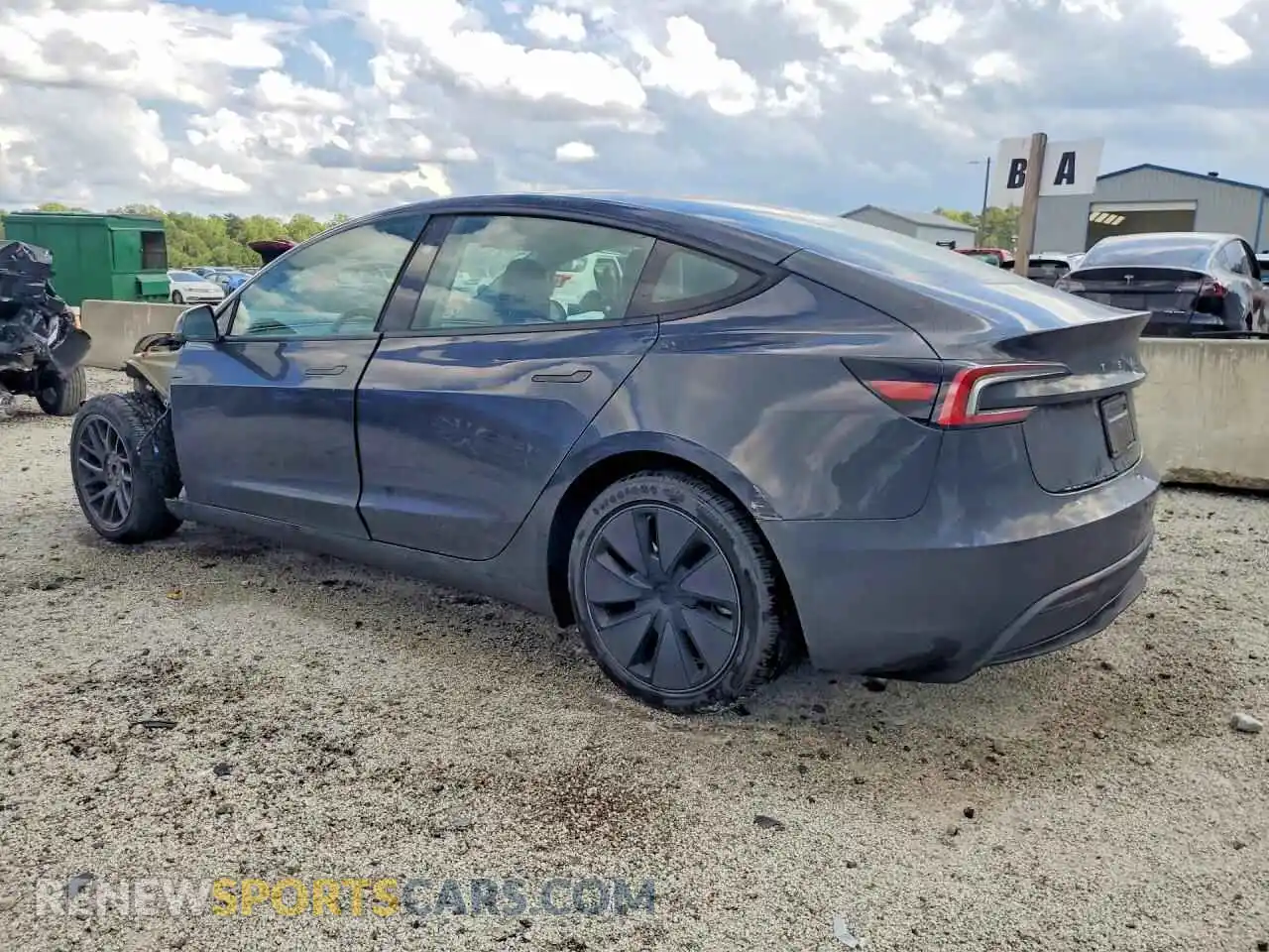 2 fotografías del automóvil dañado 5YJ3E1EB5RF734498 TESLA MODEL 3 2024