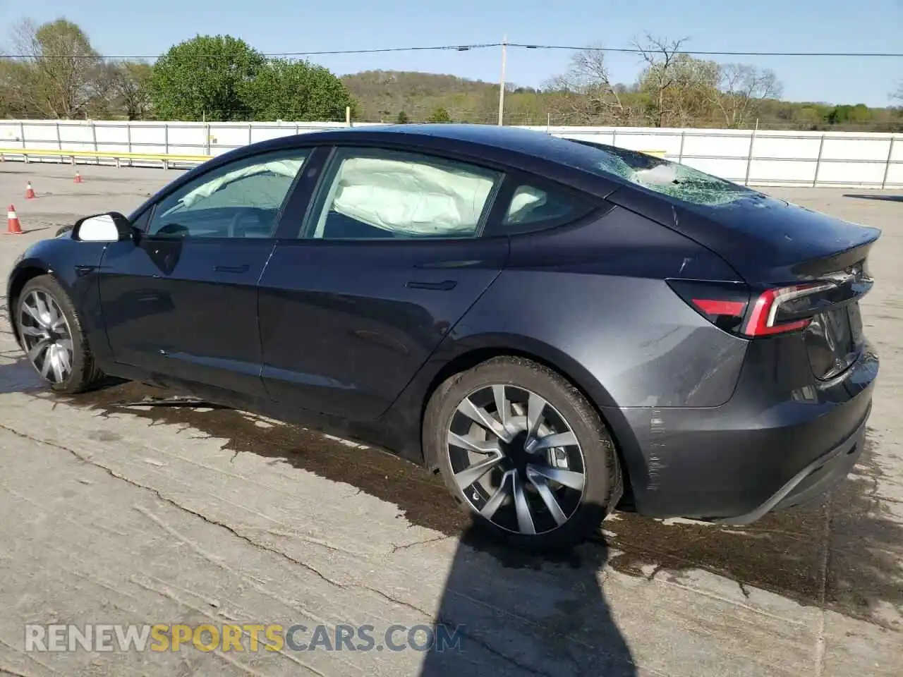 2 Photograph of a damaged car 5YJ3E1EB5RF788173 TESLA MODEL 3 2024
