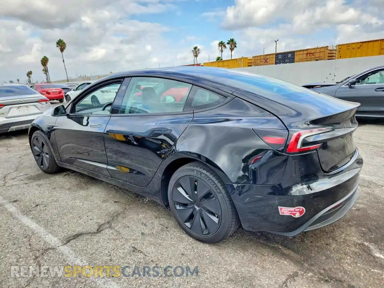 2 fotografías del automóvil dañado 5YJ3E1EB5RF809393 TESLA MODEL 3 2024