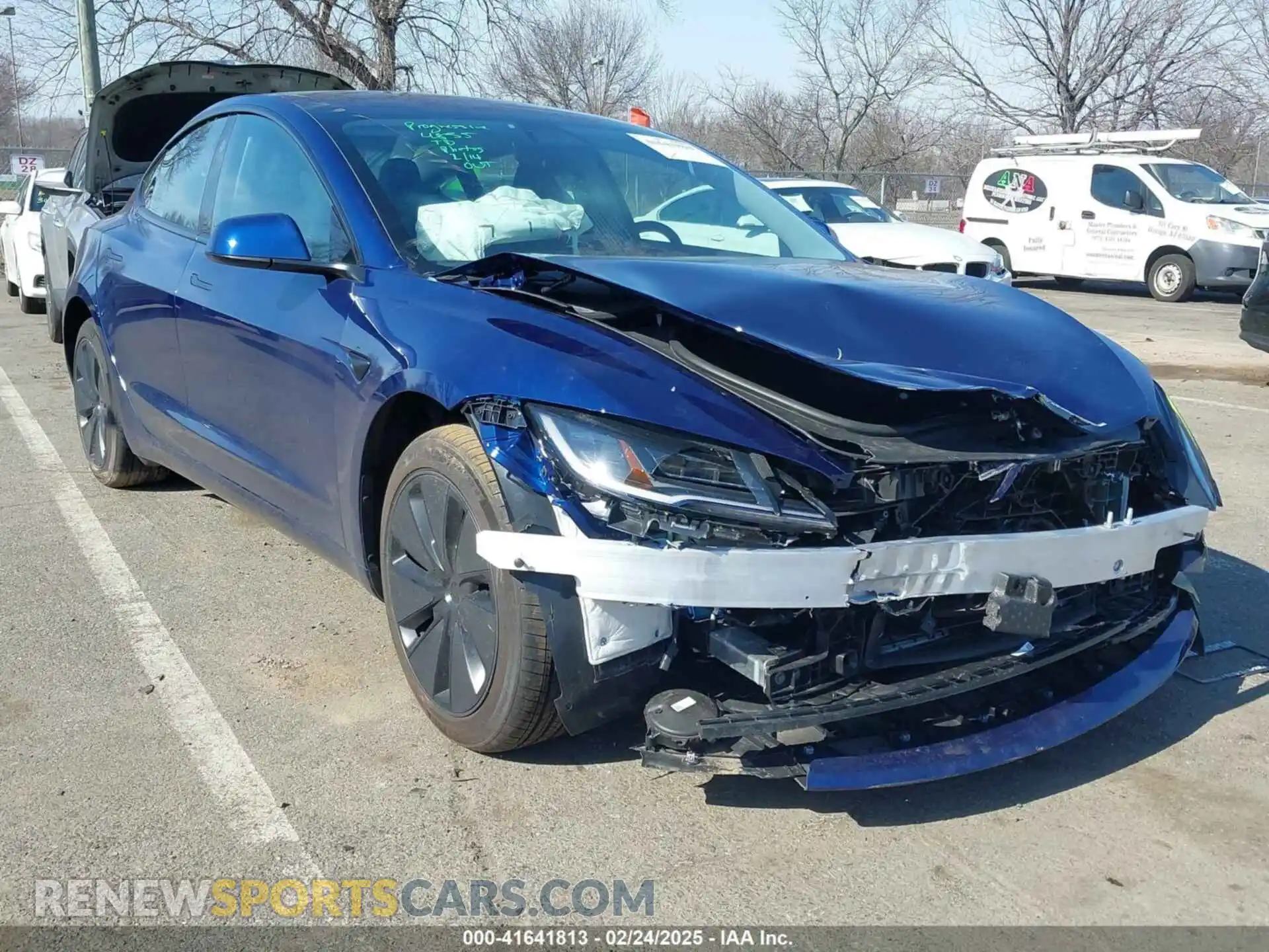 1 Photograph of a damaged car 5YJ3E1EB5RF819258 TESLA MODEL 3 2024