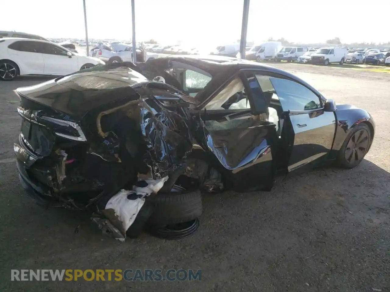 3 Фотография поврежденного автомобиля 5YJ3E1EB5RF834102 TESLA MODEL 3 2024