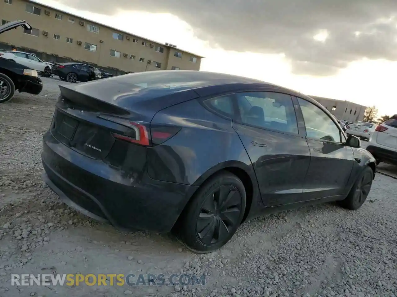 3 Photograph of a damaged car 5YJ3E1EB5RF849666 TESLA MODEL 3 2024