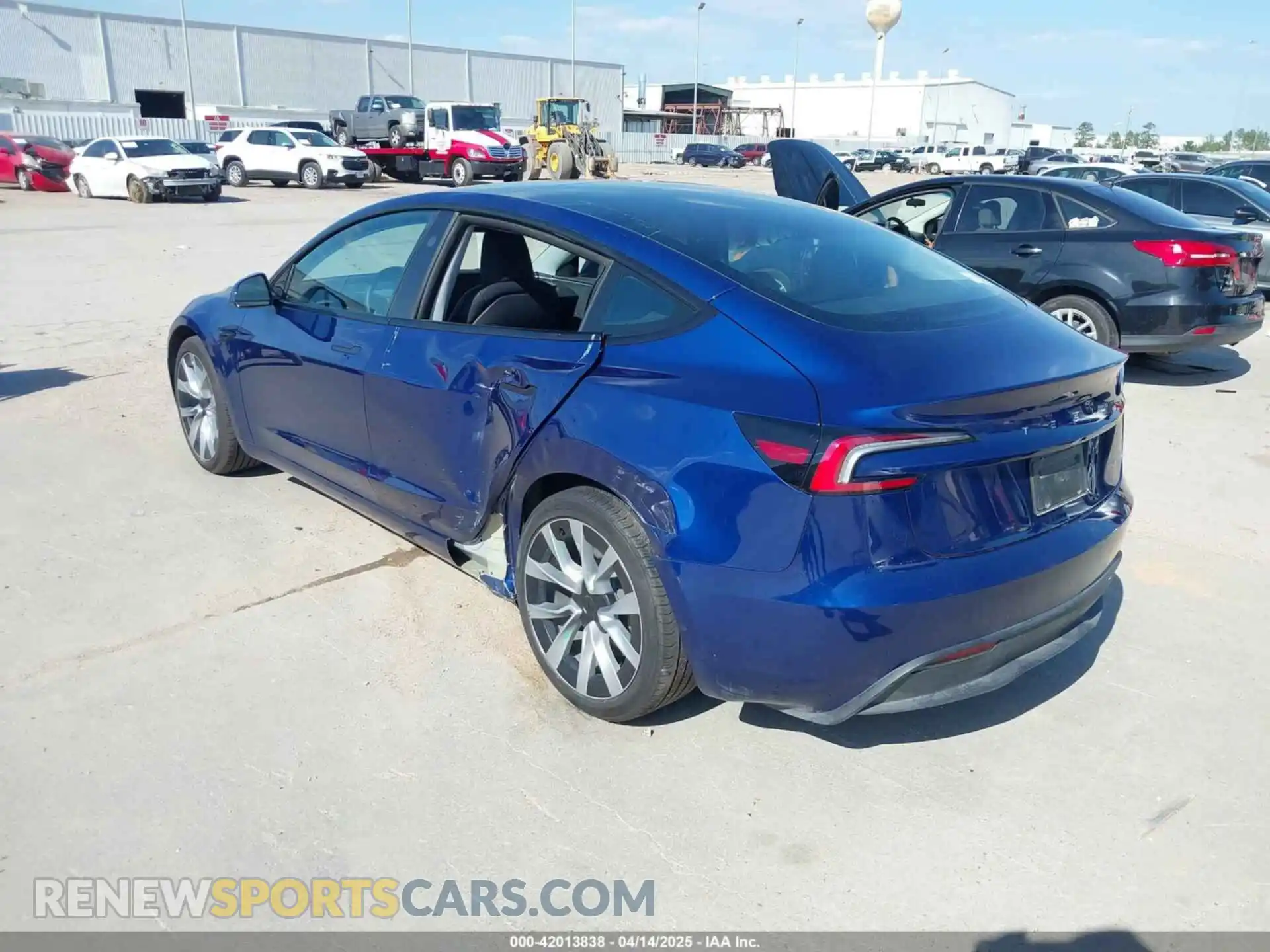3 fotografías del automóvil dañado 5YJ3E1EB6RF800587 TESLA MODEL 3 2024
