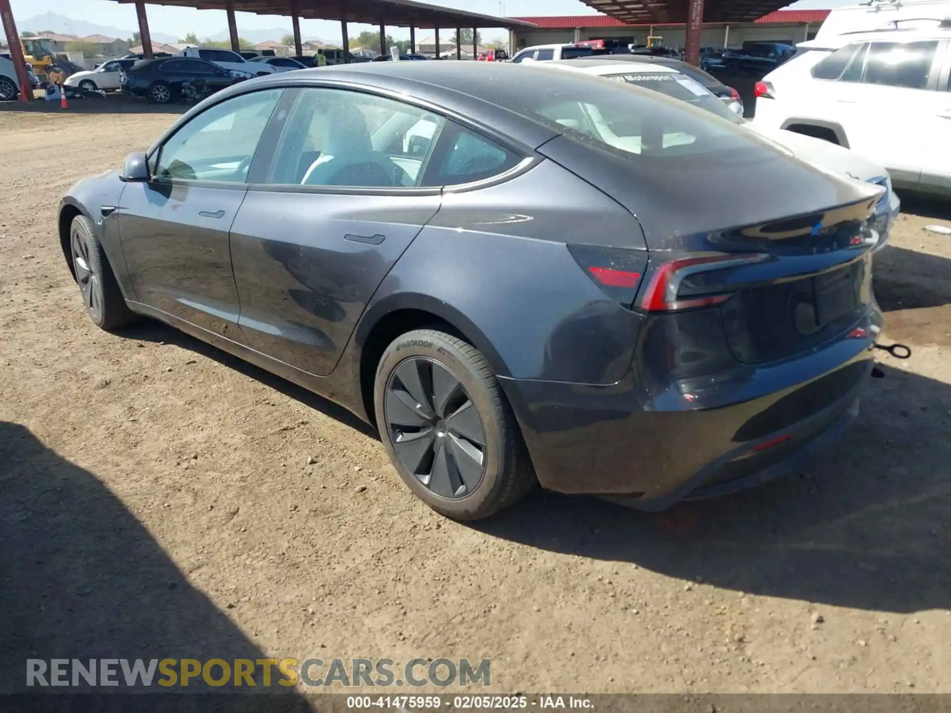 3 Photograph of a damaged car 5YJ3E1EB6RF808947 TESLA MODEL 3 2024