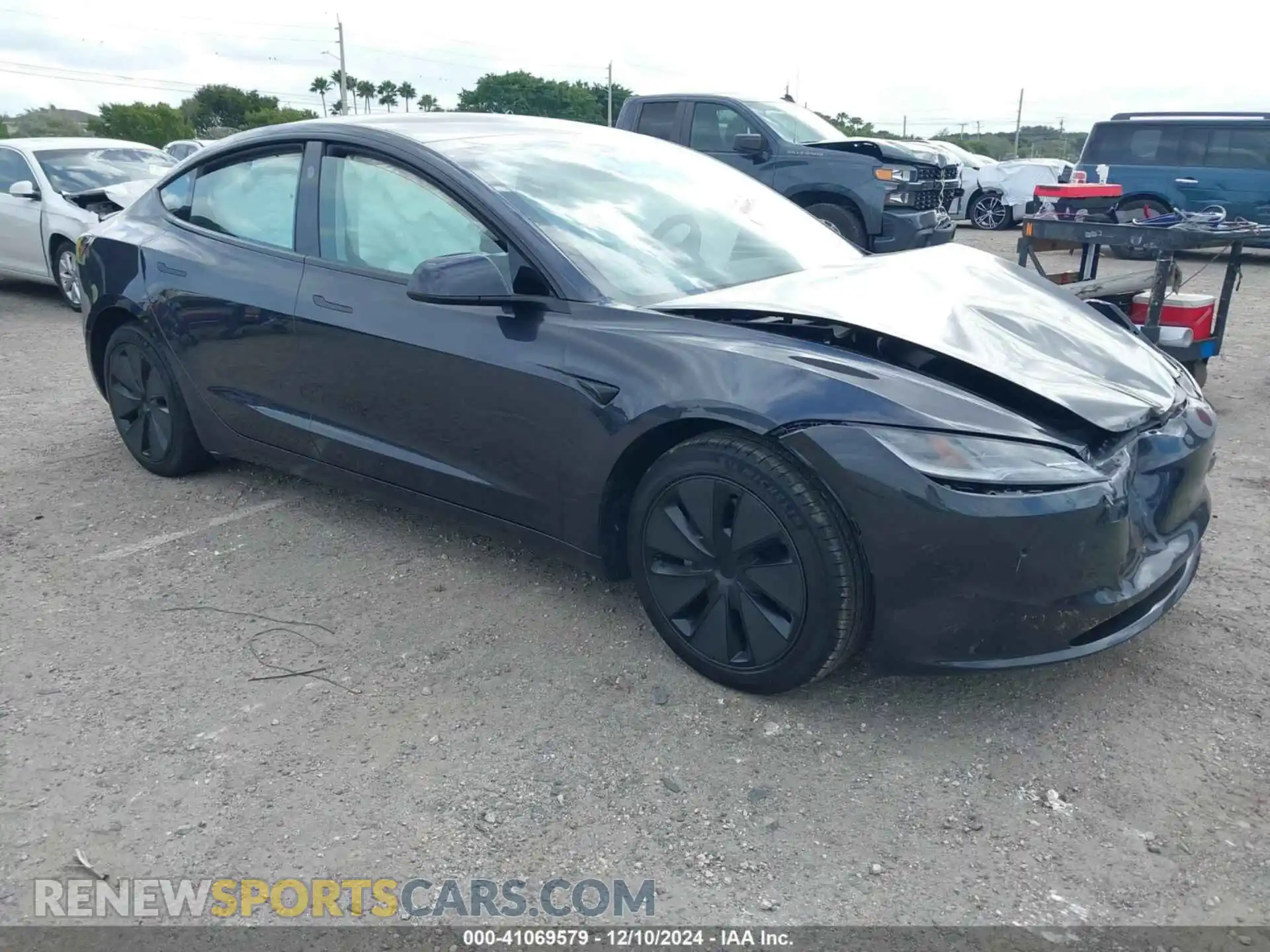 1 Photograph of a damaged car 5YJ3E1EB6RF812416 TESLA MODEL 3 2024