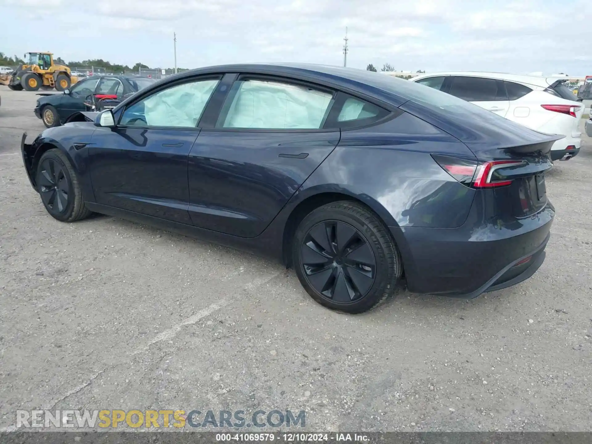 3 Photograph of a damaged car 5YJ3E1EB6RF812416 TESLA MODEL 3 2024