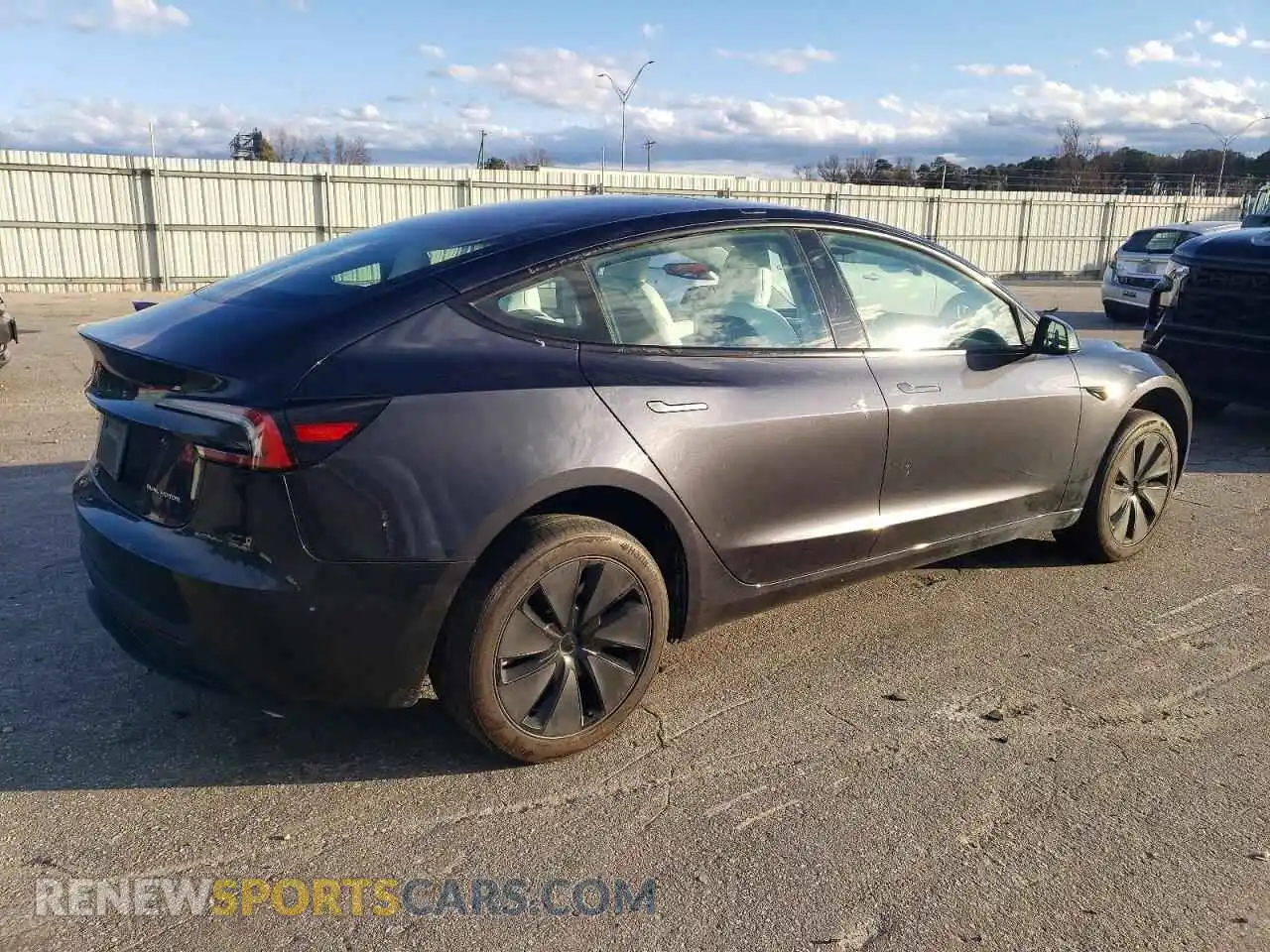 3 Photograph of a damaged car 5YJ3E1EB6RF815767 TESLA MODEL 3 2024