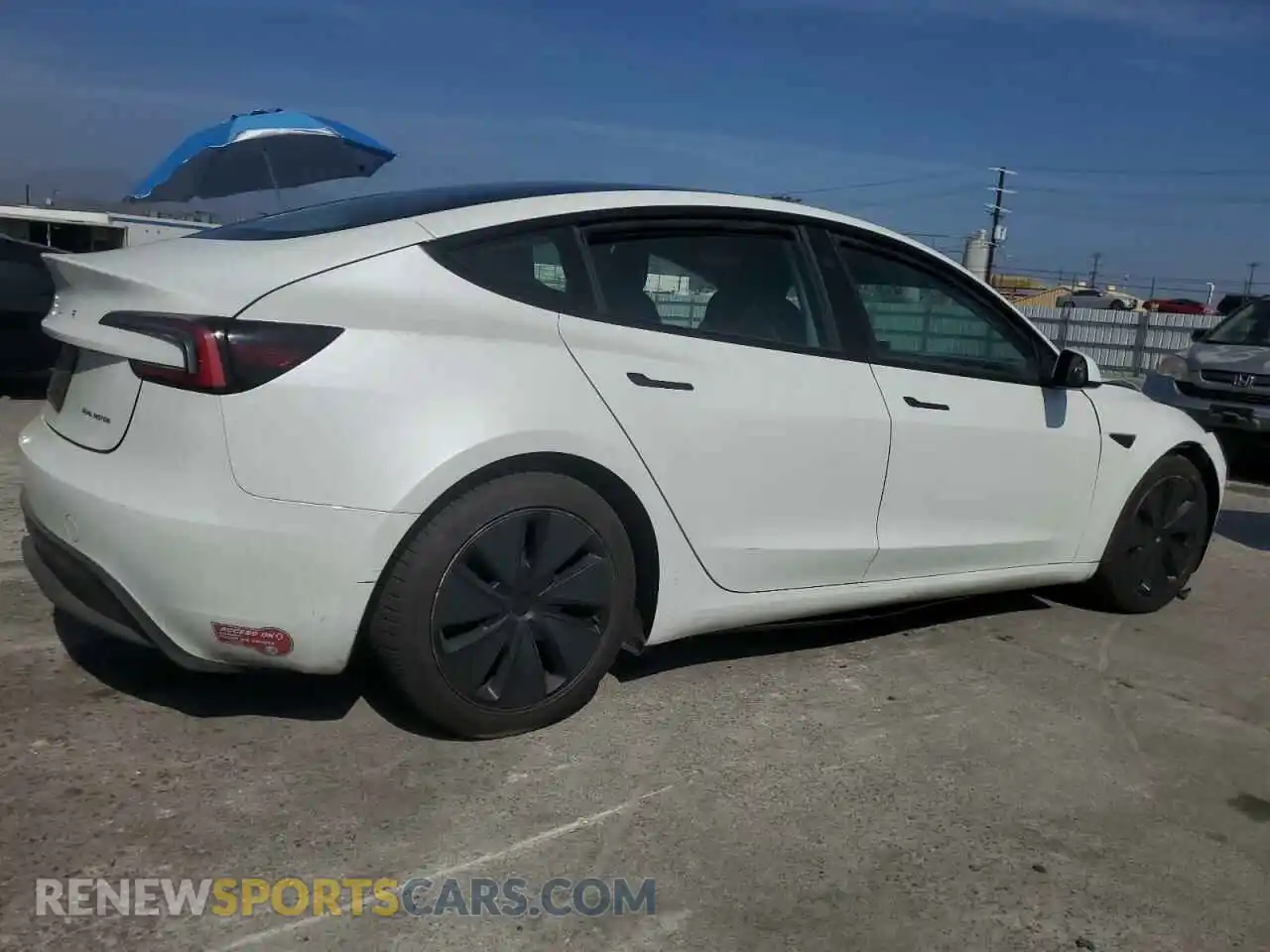 3 Photograph of a damaged car 5YJ3E1EB7RF732915 TESLA MODEL 3 2024