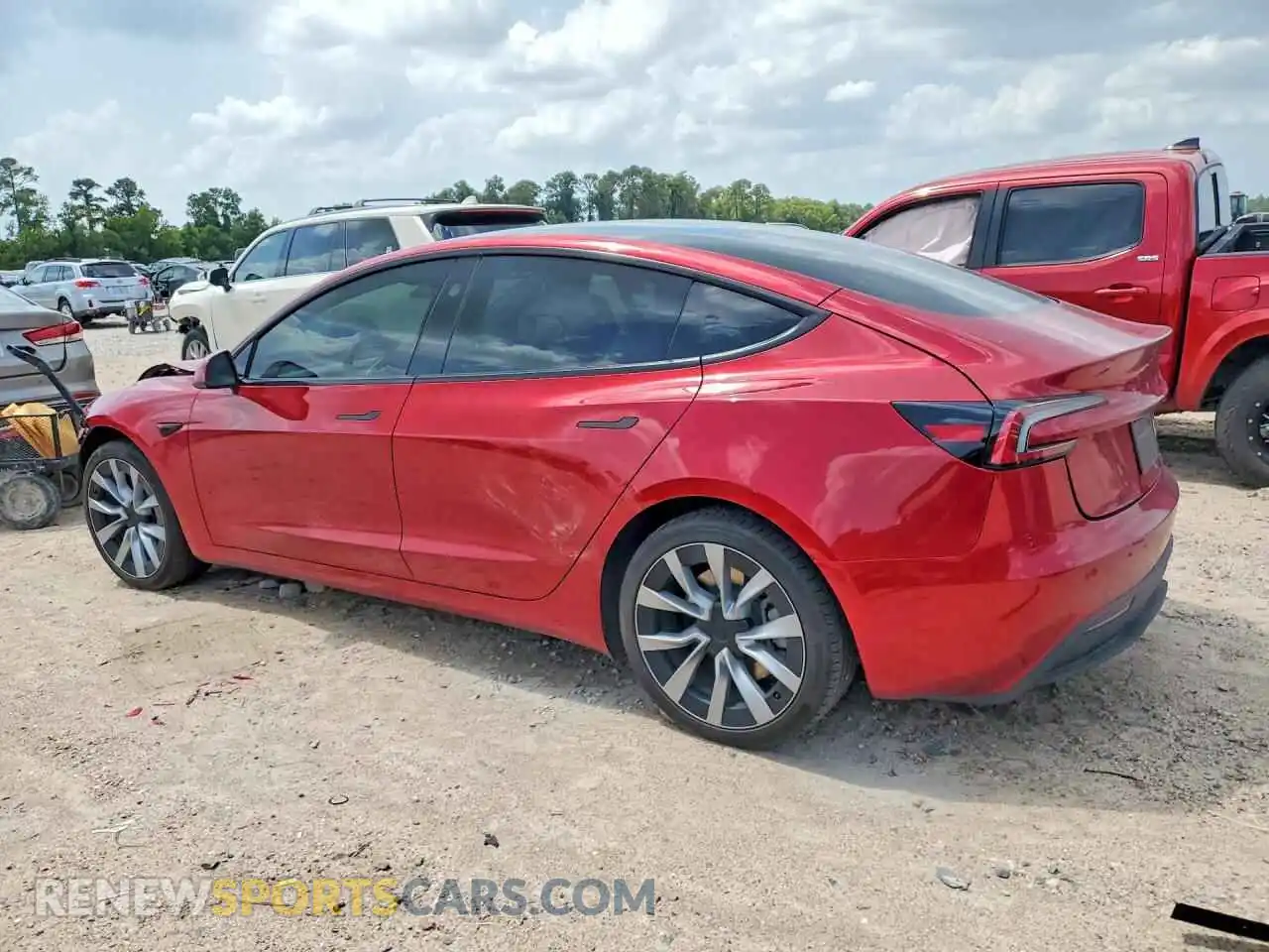 2 Photograph of a damaged car 5YJ3E1EB8RF814829 TESLA MODEL 3 2024