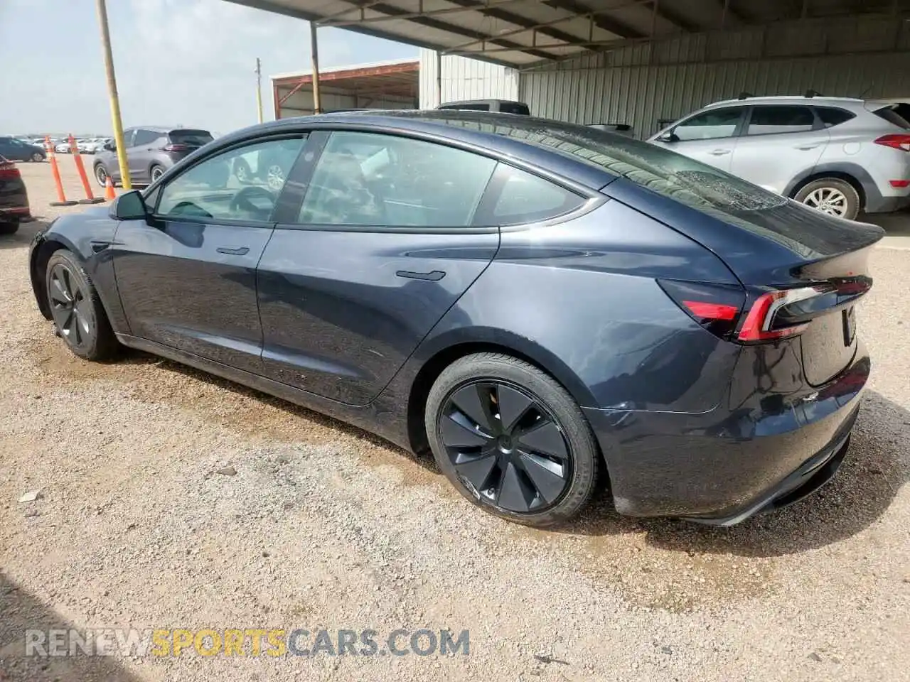 2 Photograph of a damaged car 5YJ3E1EB9RF745472 TESLA MODEL 3 2024