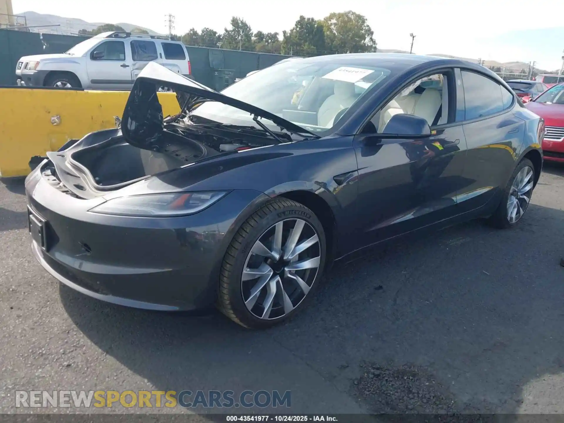 2 Photograph of a damaged car 5YJ3E1EB9RF753376 TESLA MODEL 3 2024
