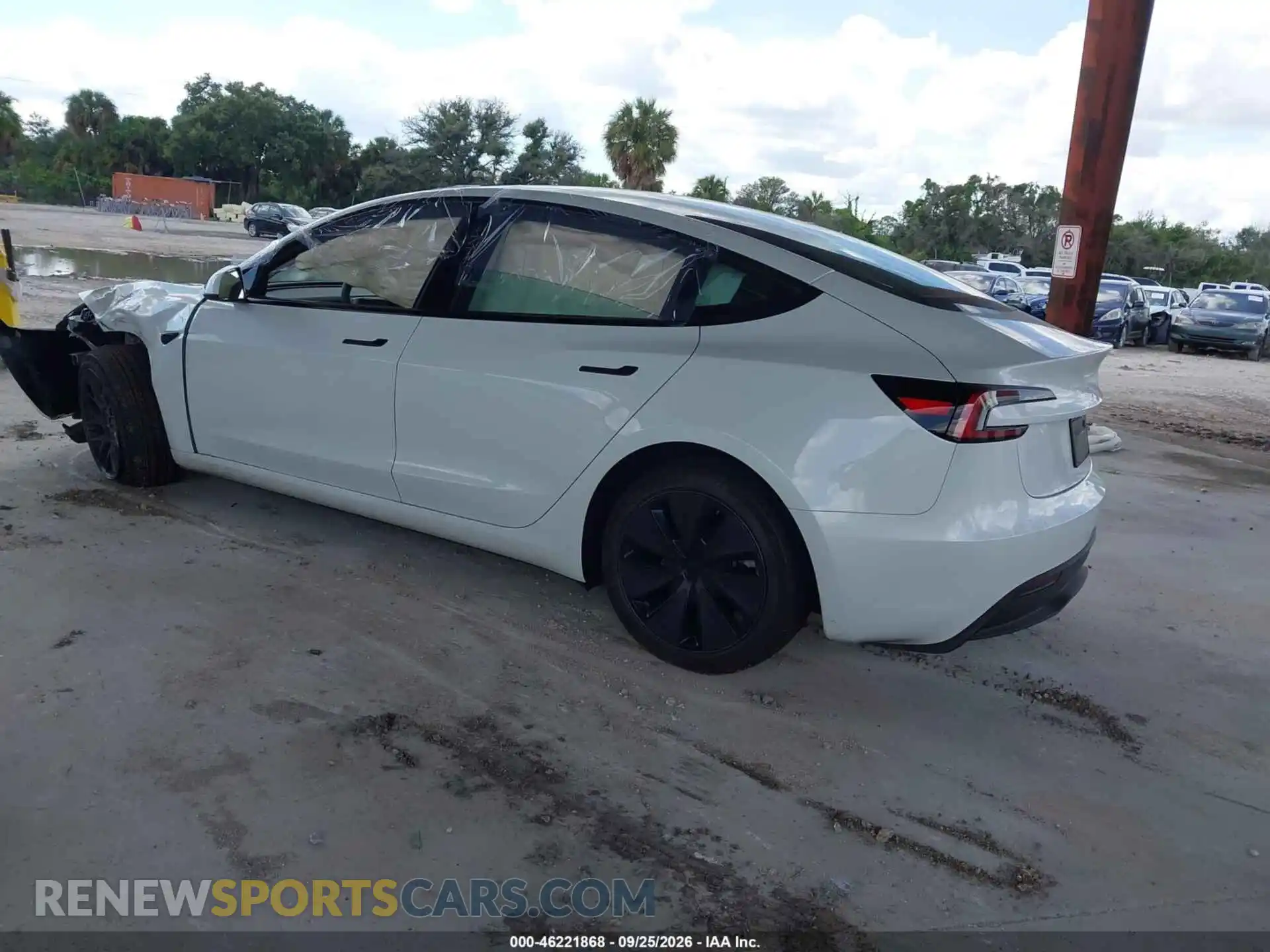 3 Photograph of a damaged car 5YJ3E1EB9RF770002 TESLA MODEL 3 2024