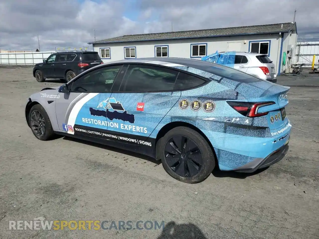 2 Photograph of a damaged car 5YJ3E1EB9RF810143 TESLA MODEL 3 2024