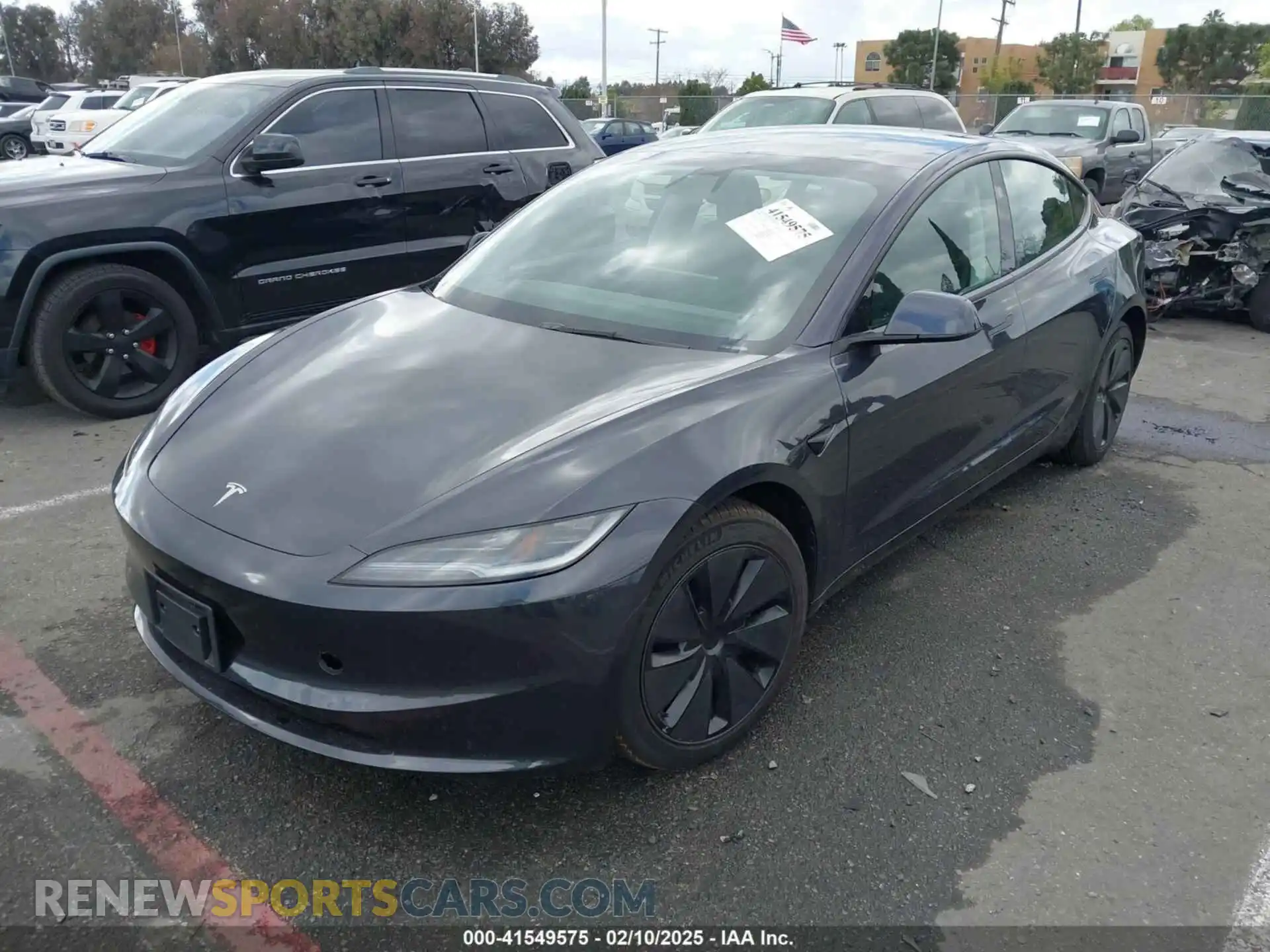 2 fotografías del automóvil dañado 5YJ3E1EBXRF754293 TESLA MODEL 3 2024
