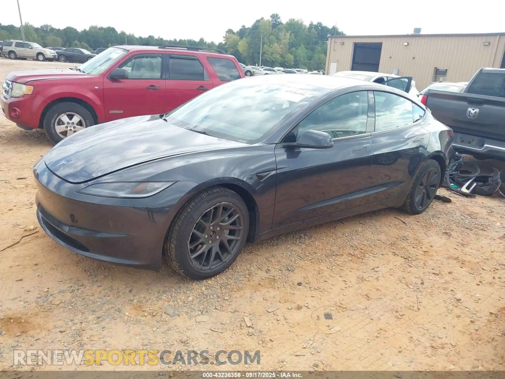 2 Photograph of a damaged car 5YJ3E1EBXRF808725 TESLA MODEL 3 2024