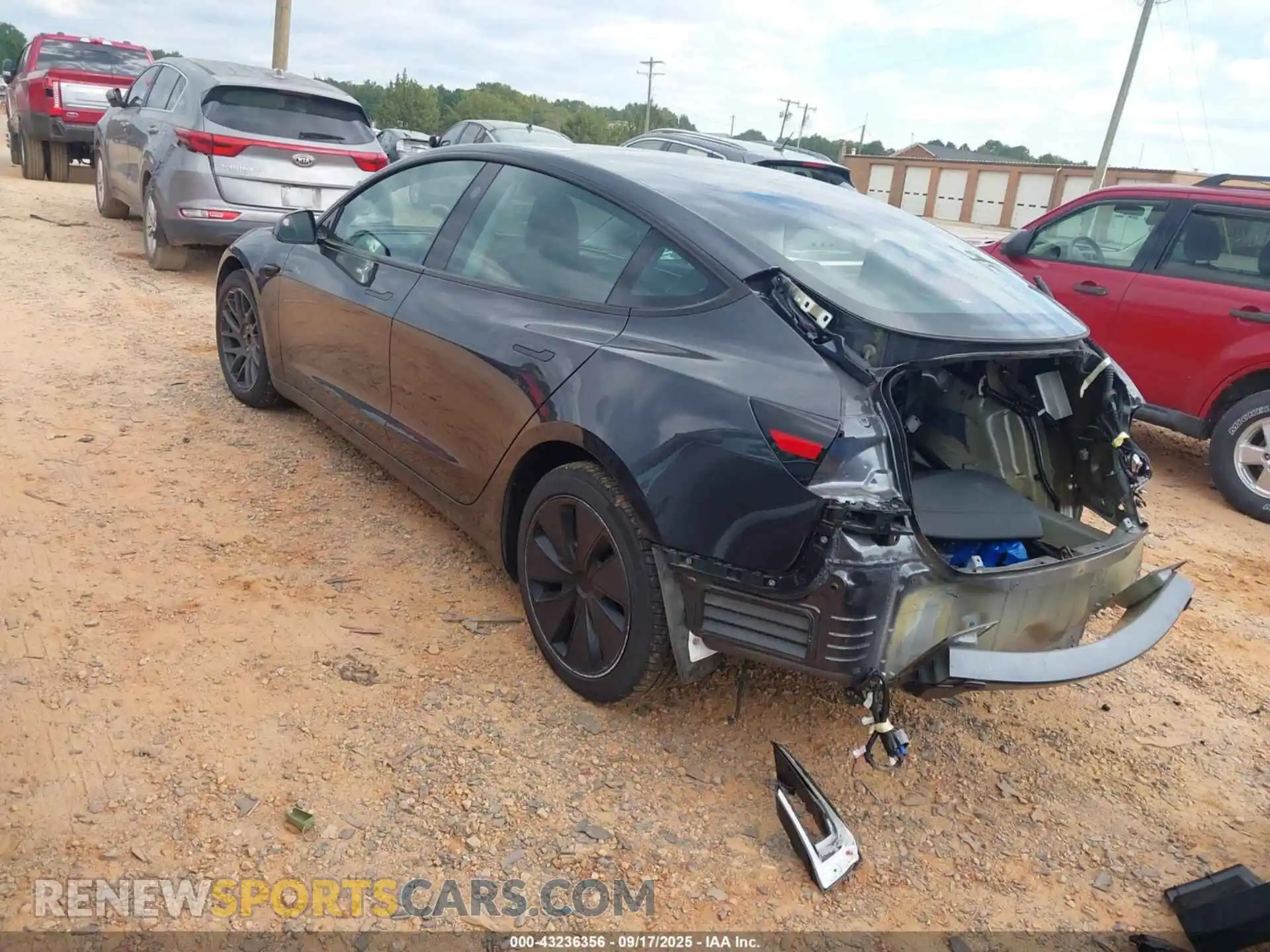 3 Photograph of a damaged car 5YJ3E1EBXRF808725 TESLA MODEL 3 2024