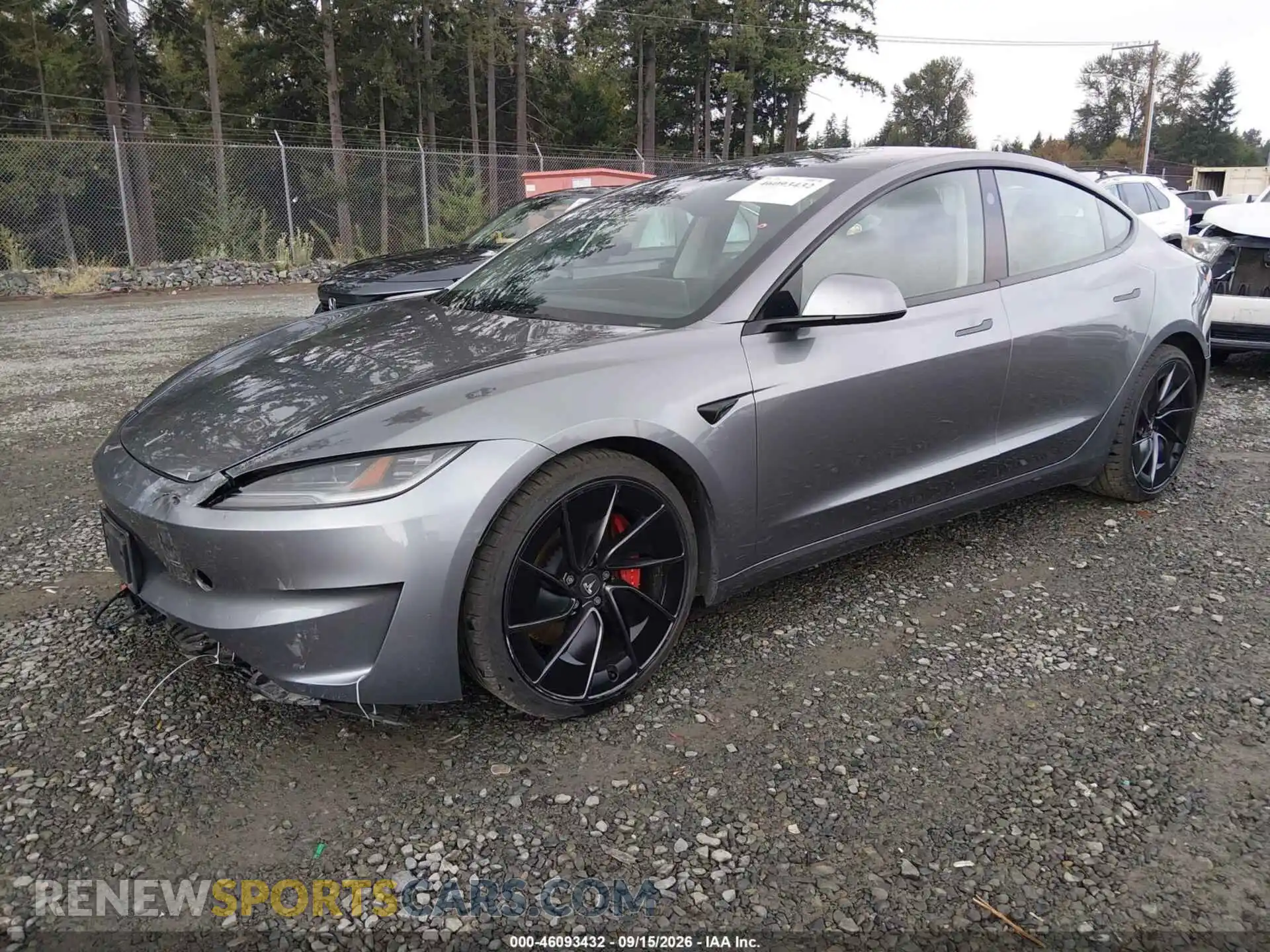 2 fotografías del automóvil dañado 5YJ3E1ET1RF856588 TESLA MODEL 3 2024