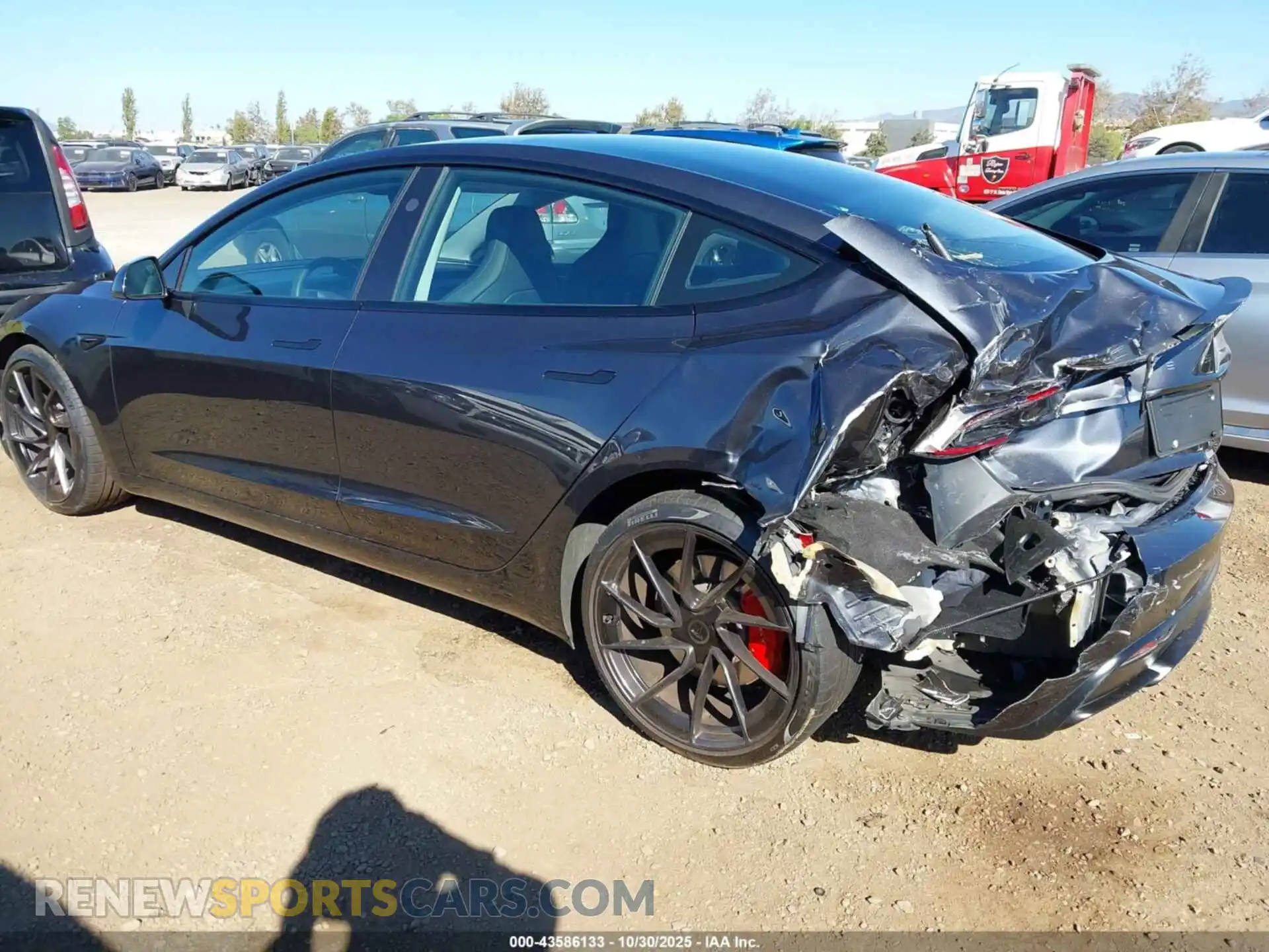 3 Photograph of a damaged car 5YJ3E1ET1RF863380 TESLA MODEL 3 2024