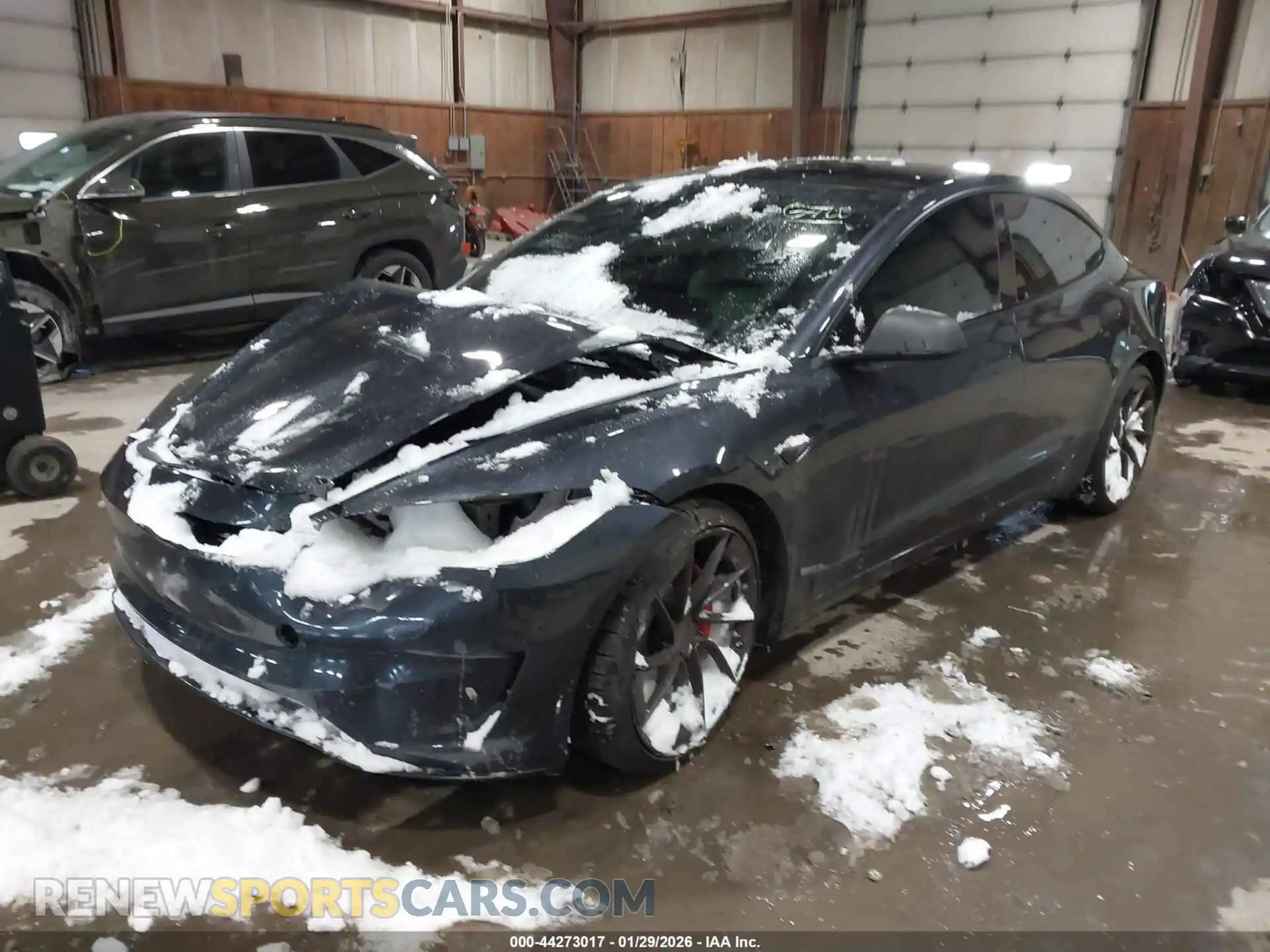 2 Фотография поврежденного автомобиля 5YJ3E1ET6RF856604 TESLA MODEL 3 2024
