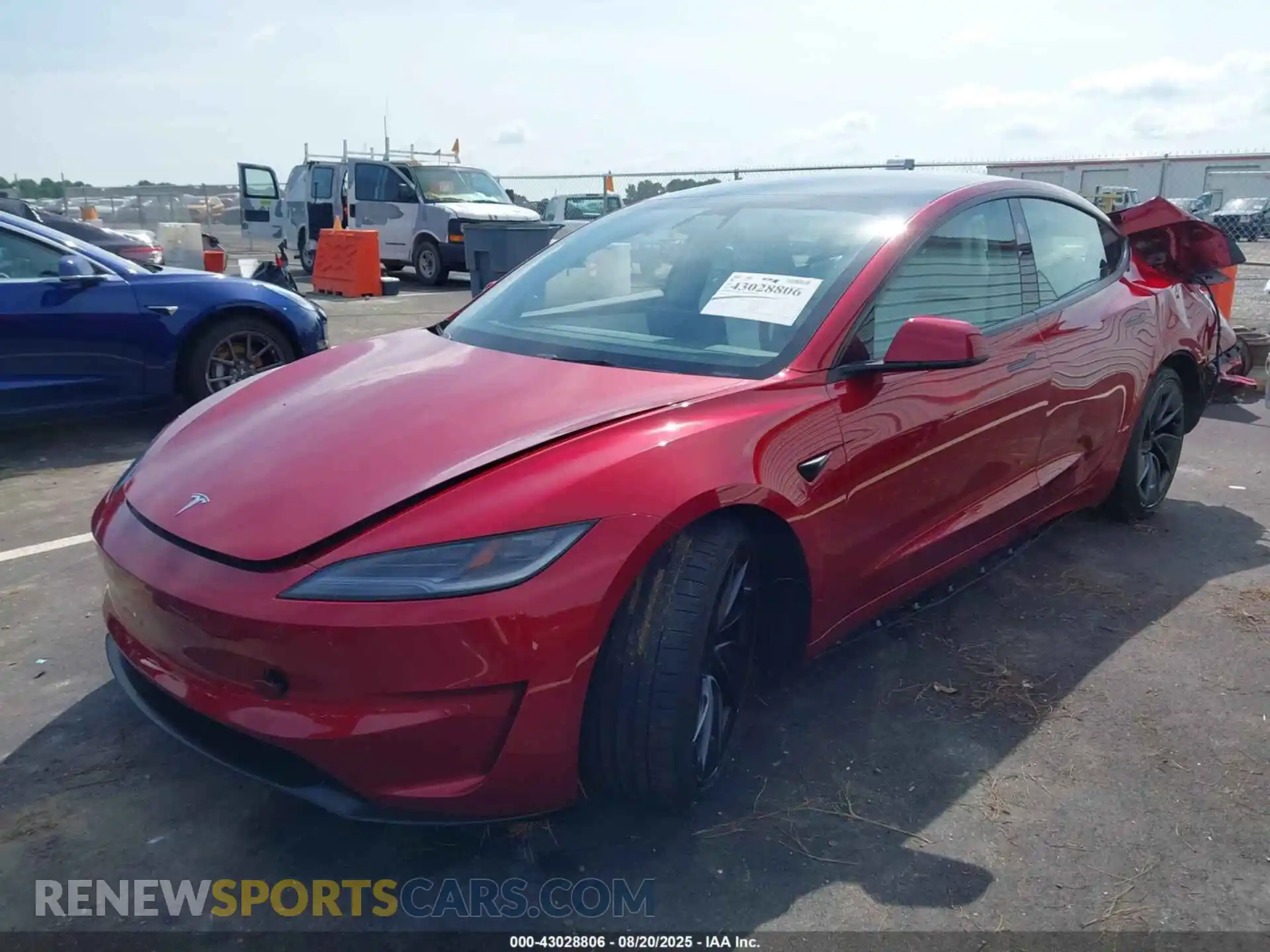 2 Фотография поврежденного автомобиля 5YJ3E1ET8RF869208 TESLA MODEL 3 2024