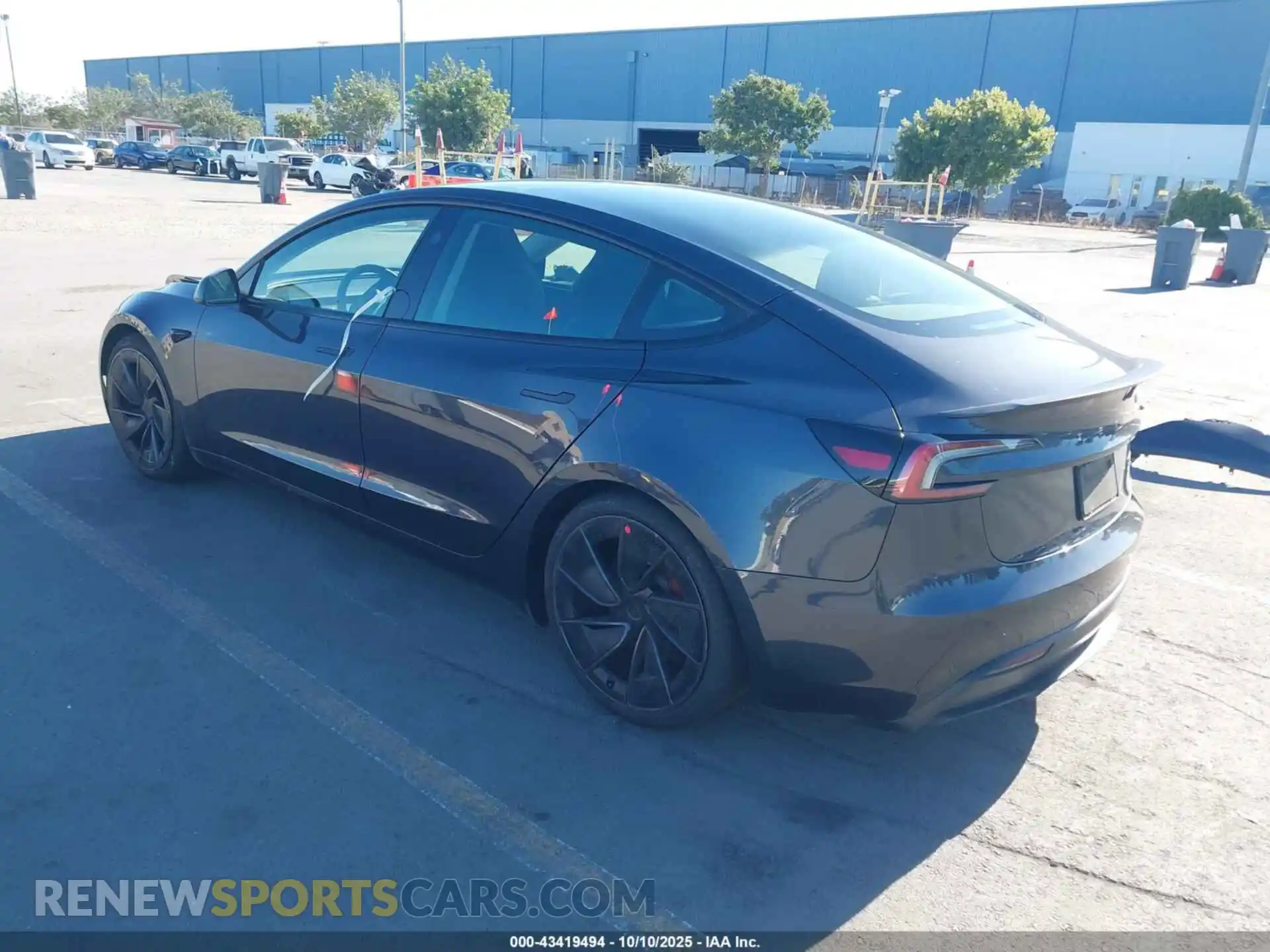 3 Photograph of a damaged car 5YJ3E1ET9RF842082 TESLA MODEL 3 2024