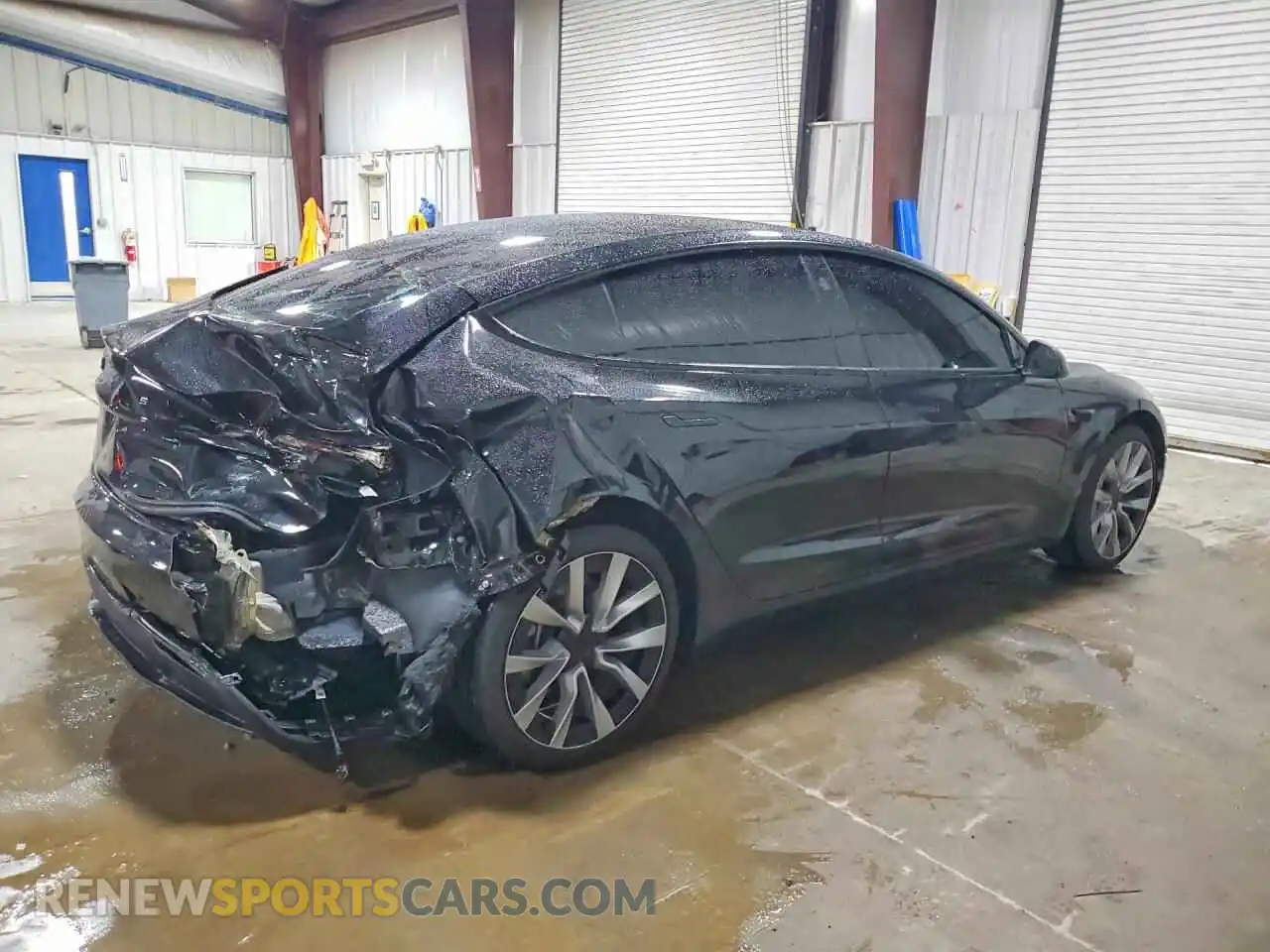 3 Photograph of a damaged car 5YJ3E1EA0SF043196 TESLA MODEL 3 2025