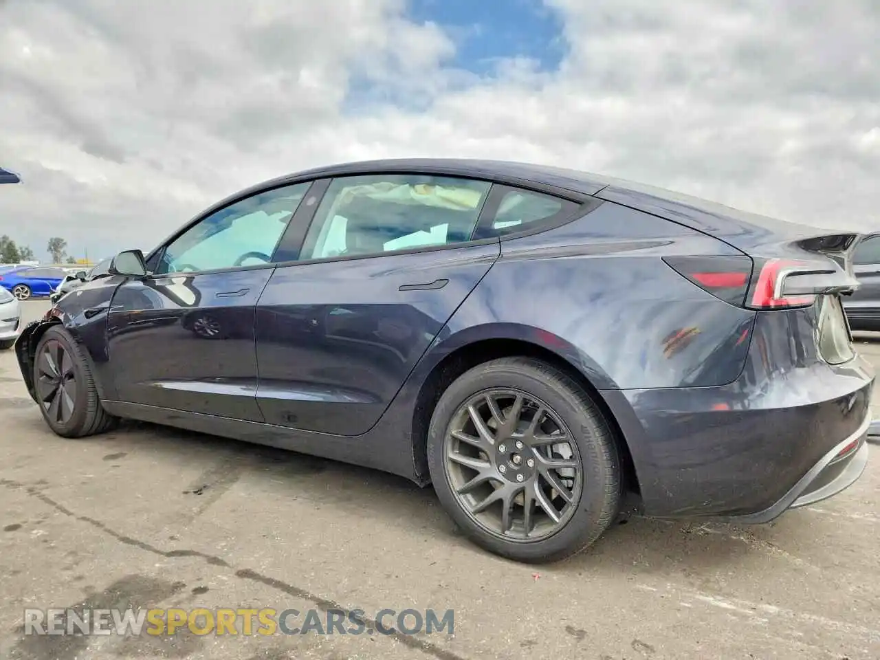 2 fotografías del automóvil dañado 5YJ3E1EA1SF050349 TESLA MODEL 3 2025