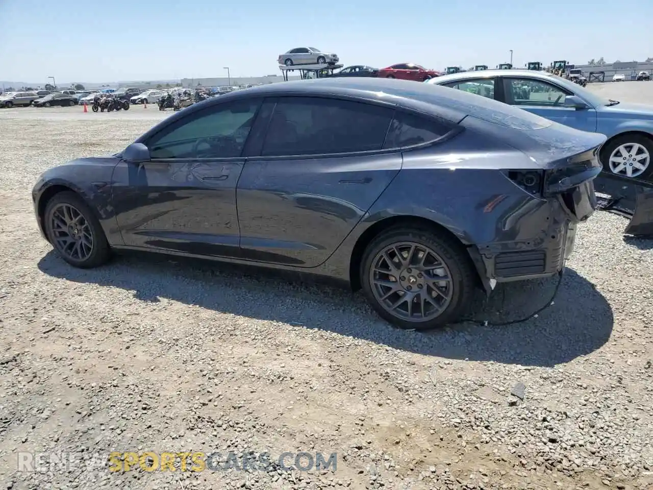 2 fotografías del automóvil dañado 5YJ3E1EA1SF985144 TESLA MODEL 3 2025