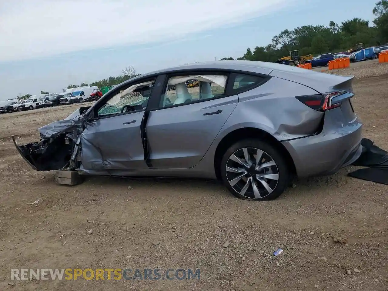 2 Photograph of a damaged car 5YJ3E1EA2SF076605 TESLA MODEL 3 2025