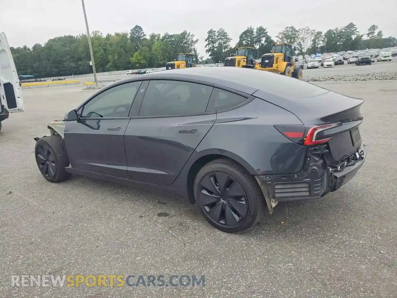 2 fotografías del automóvil dañado 5YJ3E1EA2SF901008 TESLA MODEL 3 2025