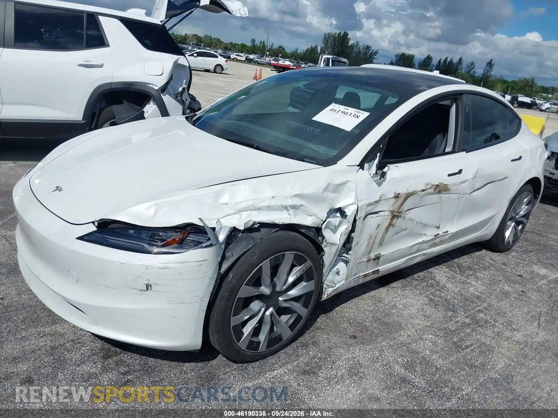 2 Photograph of a damaged car 5YJ3E1EA2SF908346 TESLA MODEL 3 2025