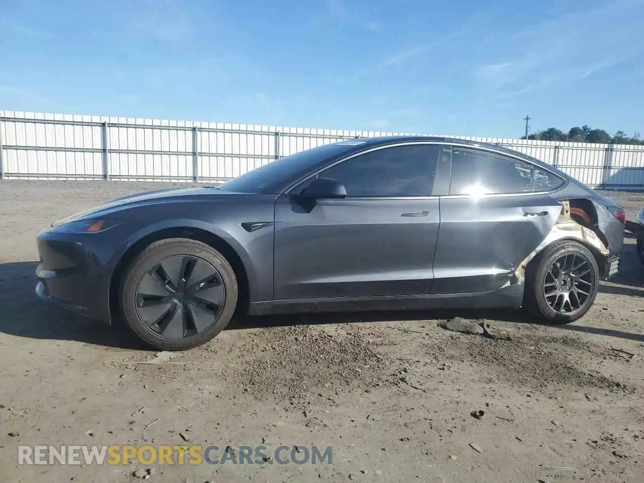 1 Photograph of a damaged car 5YJ3E1EA2SF973312 TESLA MODEL 3 2025