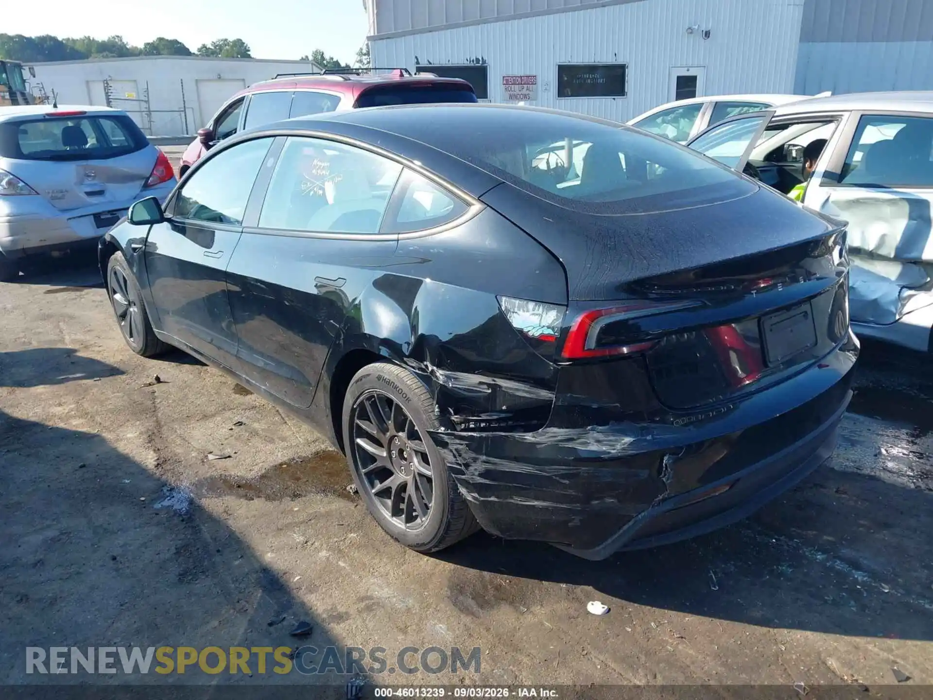 3 Фотография поврежденного автомобиля 5YJ3E1EA3SF984089 TESLA MODEL 3 2025