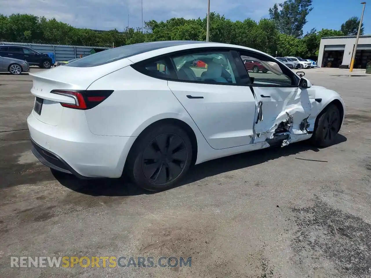 3 Фотография поврежденного автомобиля 5YJ3E1EA4SF021203 TESLA MODEL 3 2025