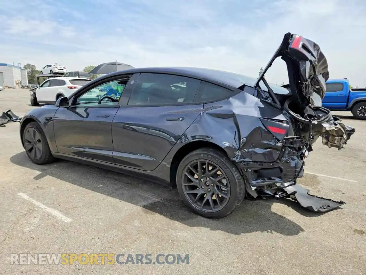 2 Photograph of a damaged car 5YJ3E1EA4SF043590 TESLA MODEL 3 2025