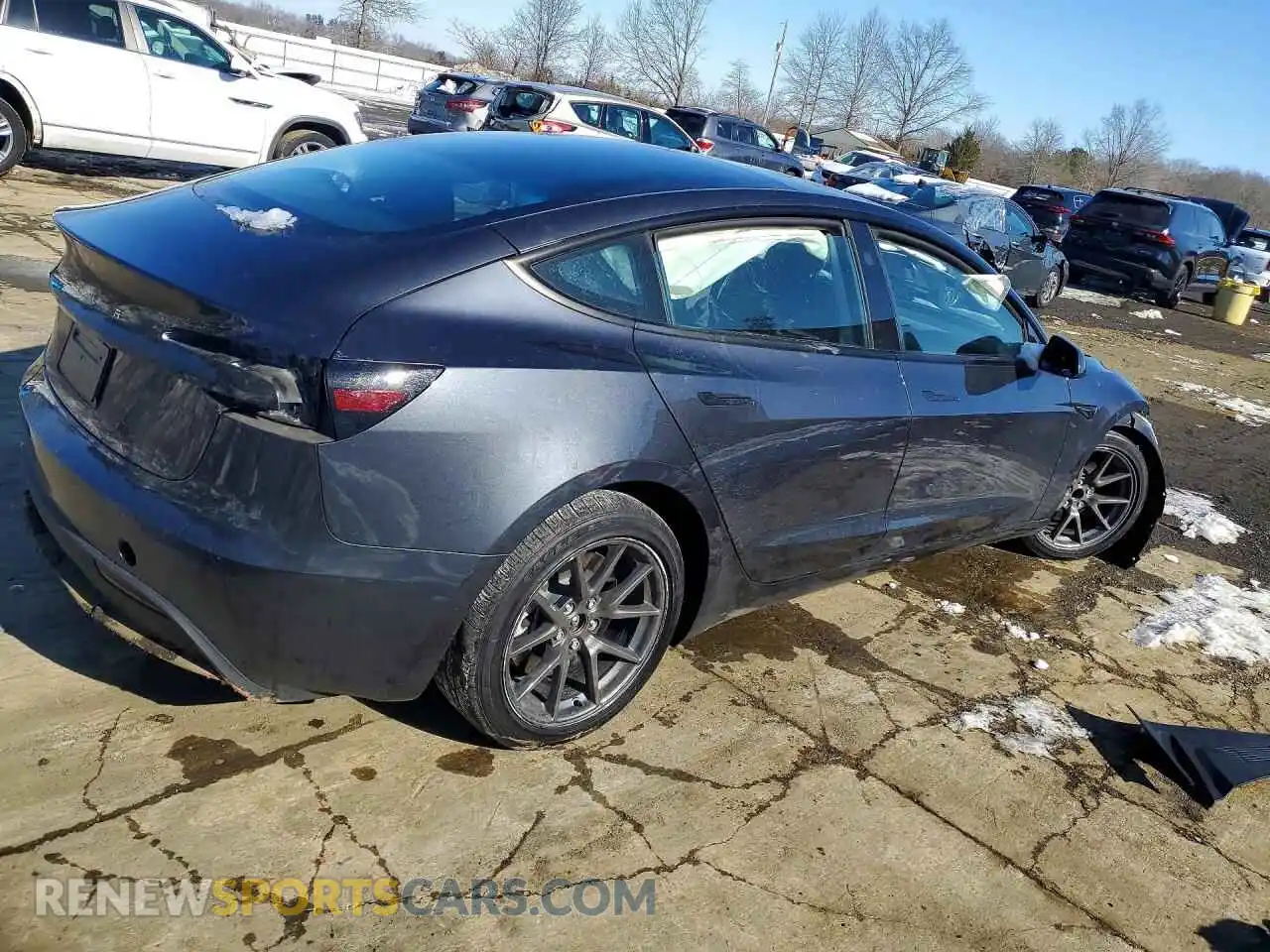 3 Photograph of a damaged car 5YJ3E1EA5SF035823 TESLA MODEL 3 2025