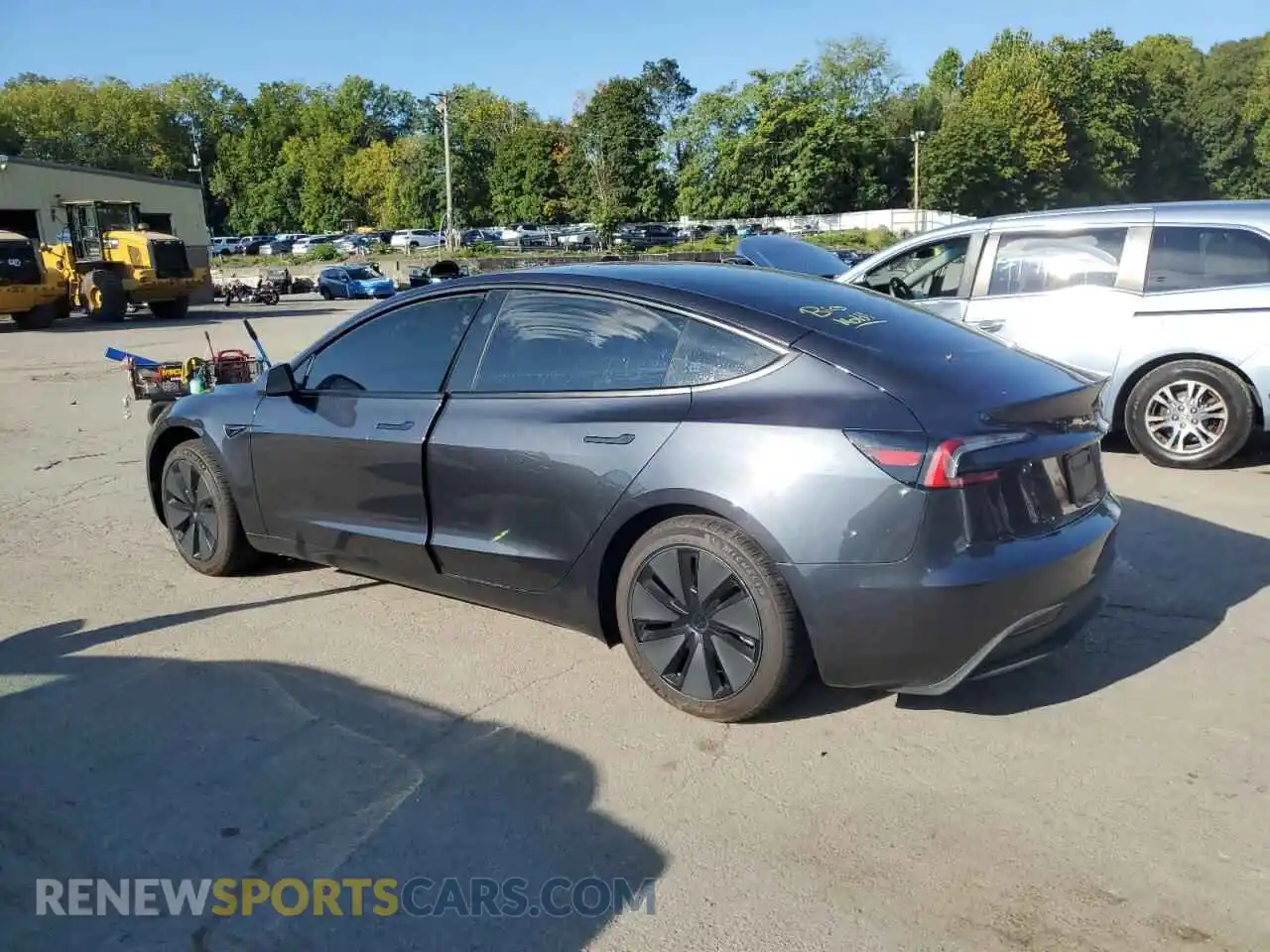 2 Photograph of a damaged car 5YJ3E1EA5SF986698 TESLA MODEL 3 2025