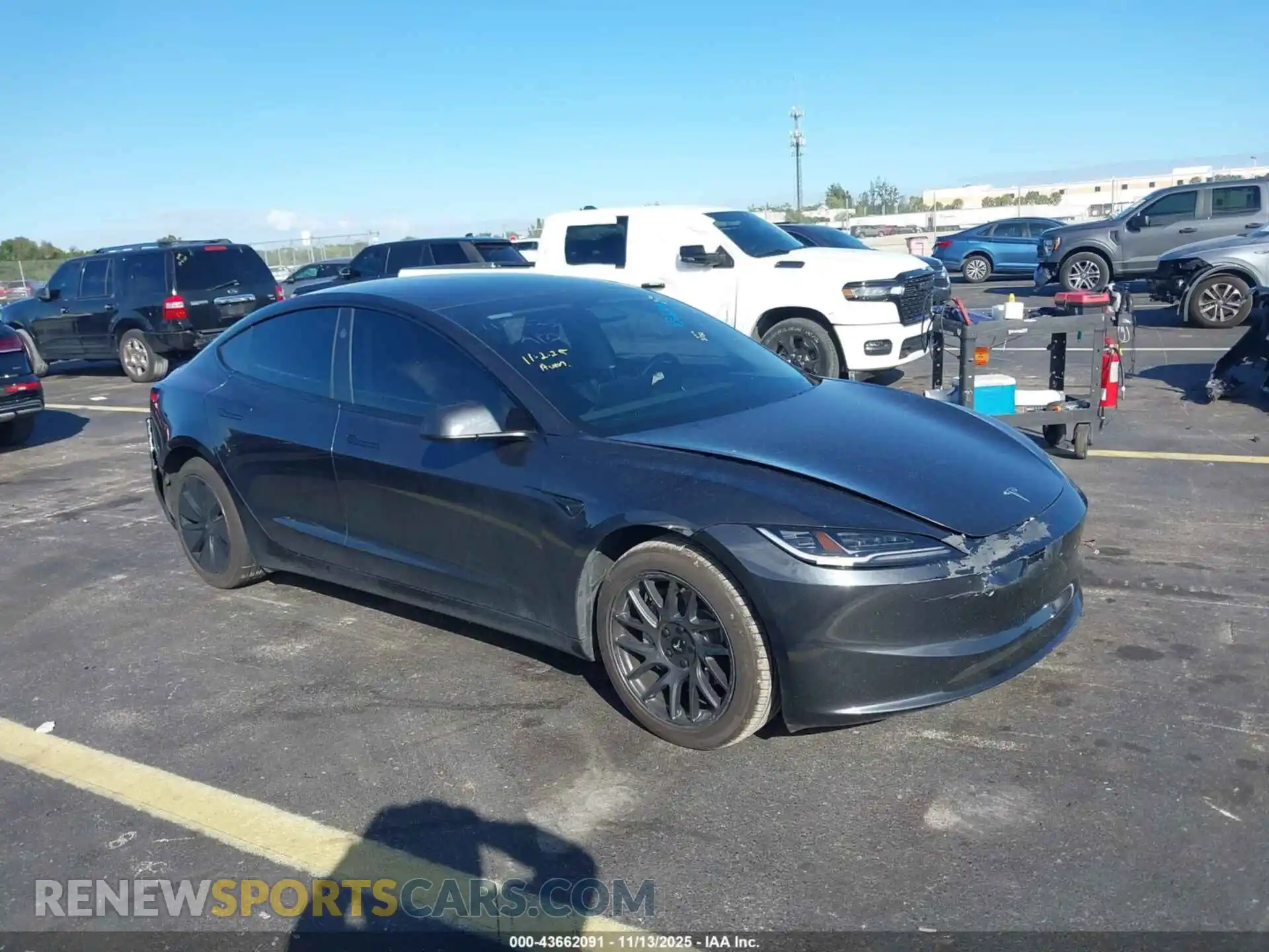 1 Photograph of a damaged car 5YJ3E1EA6SF002751 TESLA MODEL 3 2025
