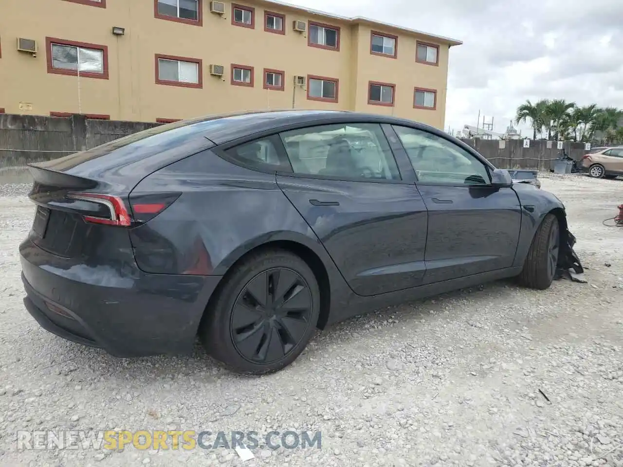 3 Photograph of a damaged car 5YJ3E1EA7SF035676 TESLA MODEL 3 2025