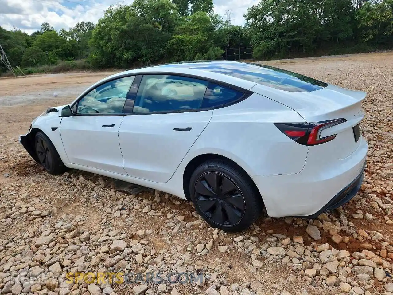 2 Photograph of a damaged car 5YJ3E1EA7SF050324 TESLA MODEL 3 2025