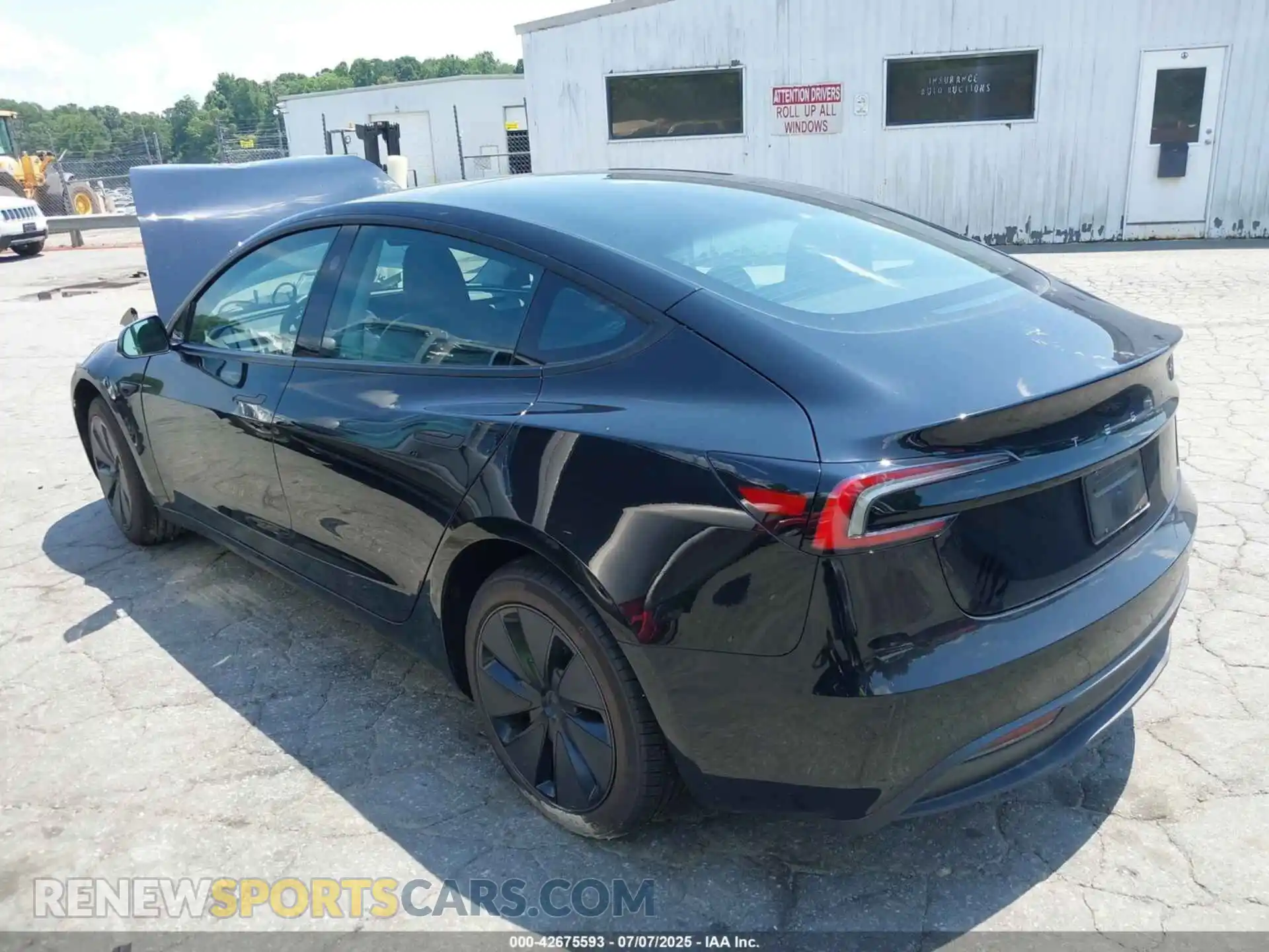 3 Photograph of a damaged car 5YJ3E1EA7SF967182 TESLA MODEL 3 2025