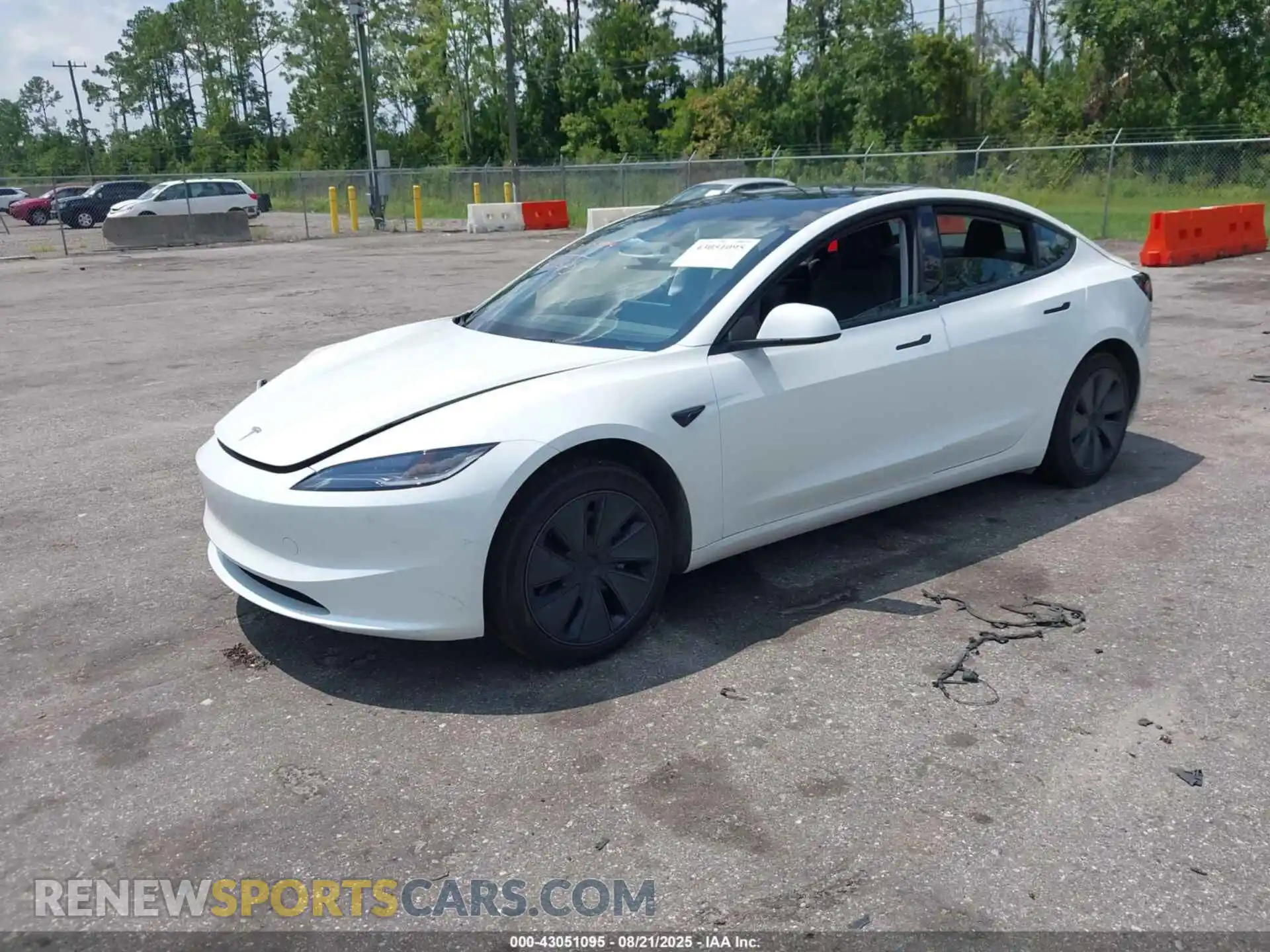 2 Photograph of a damaged car 5YJ3E1EA8SF897451 TESLA MODEL 3 2025