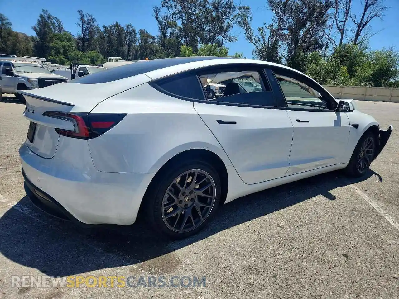 3 Photograph of a damaged car 5YJ3E1EA9SF025392 TESLA MODEL 3 2025