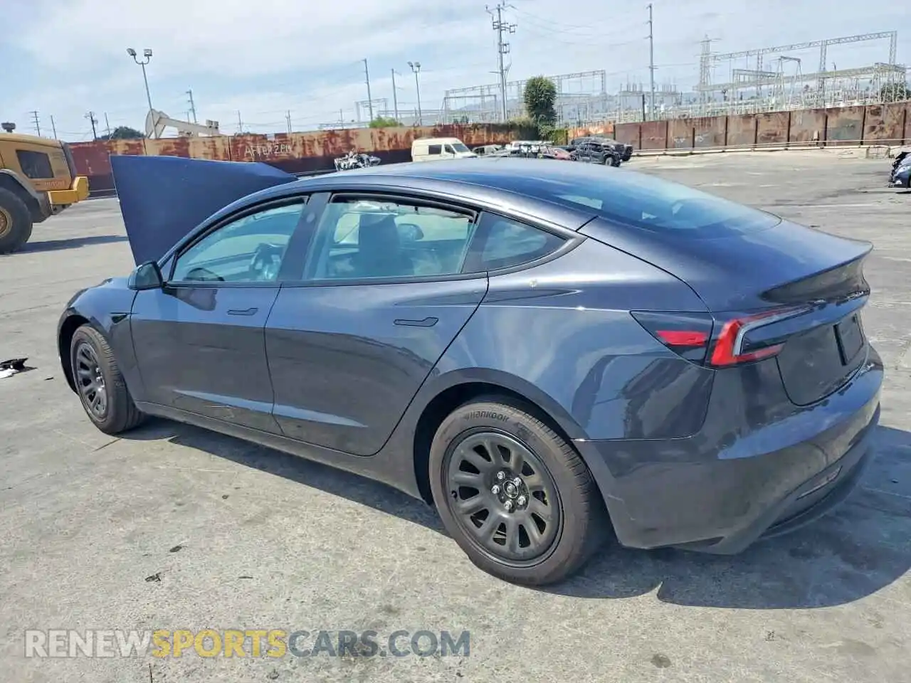 2 Photograph of a damaged car 5YJ3E1EA9SF136685 TESLA MODEL 3 2025