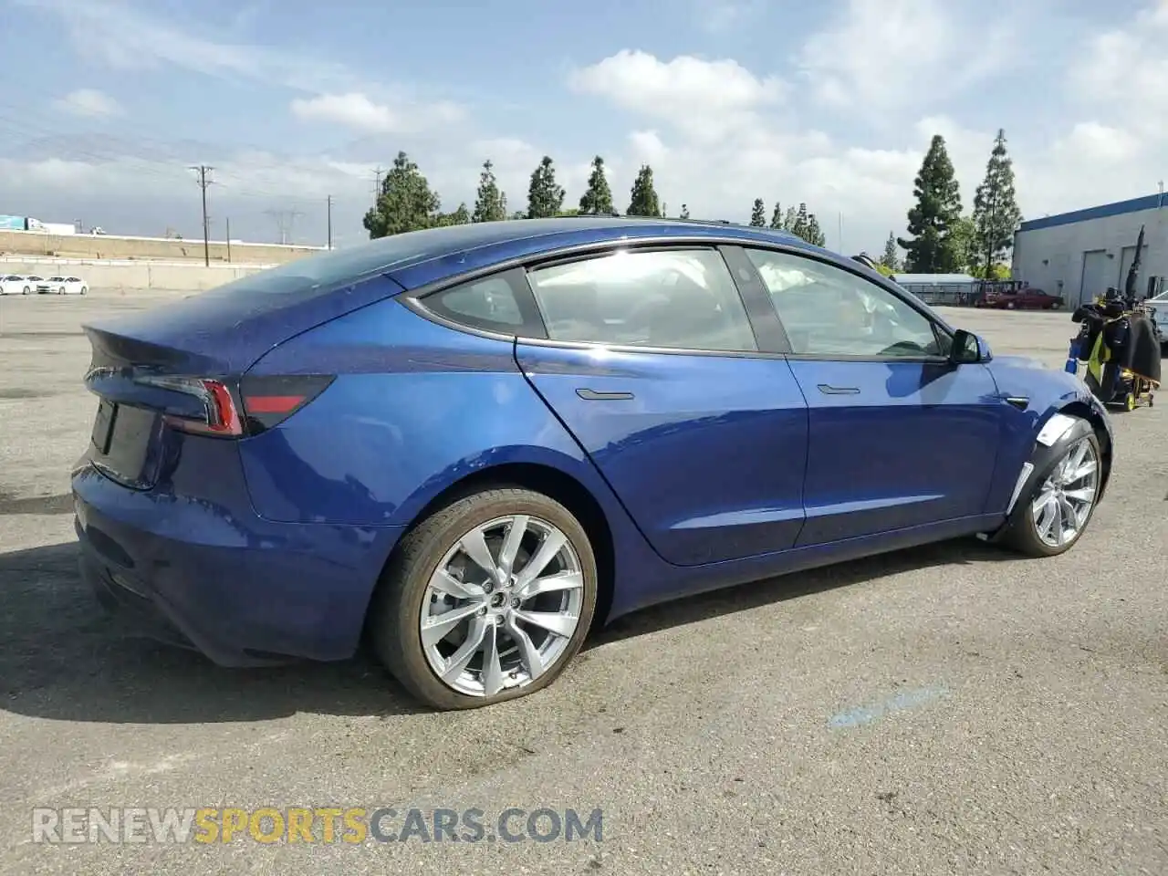 3 fotografías del automóvil dañado 5YJ3E1EA9SF968706 TESLA MODEL 3 2025