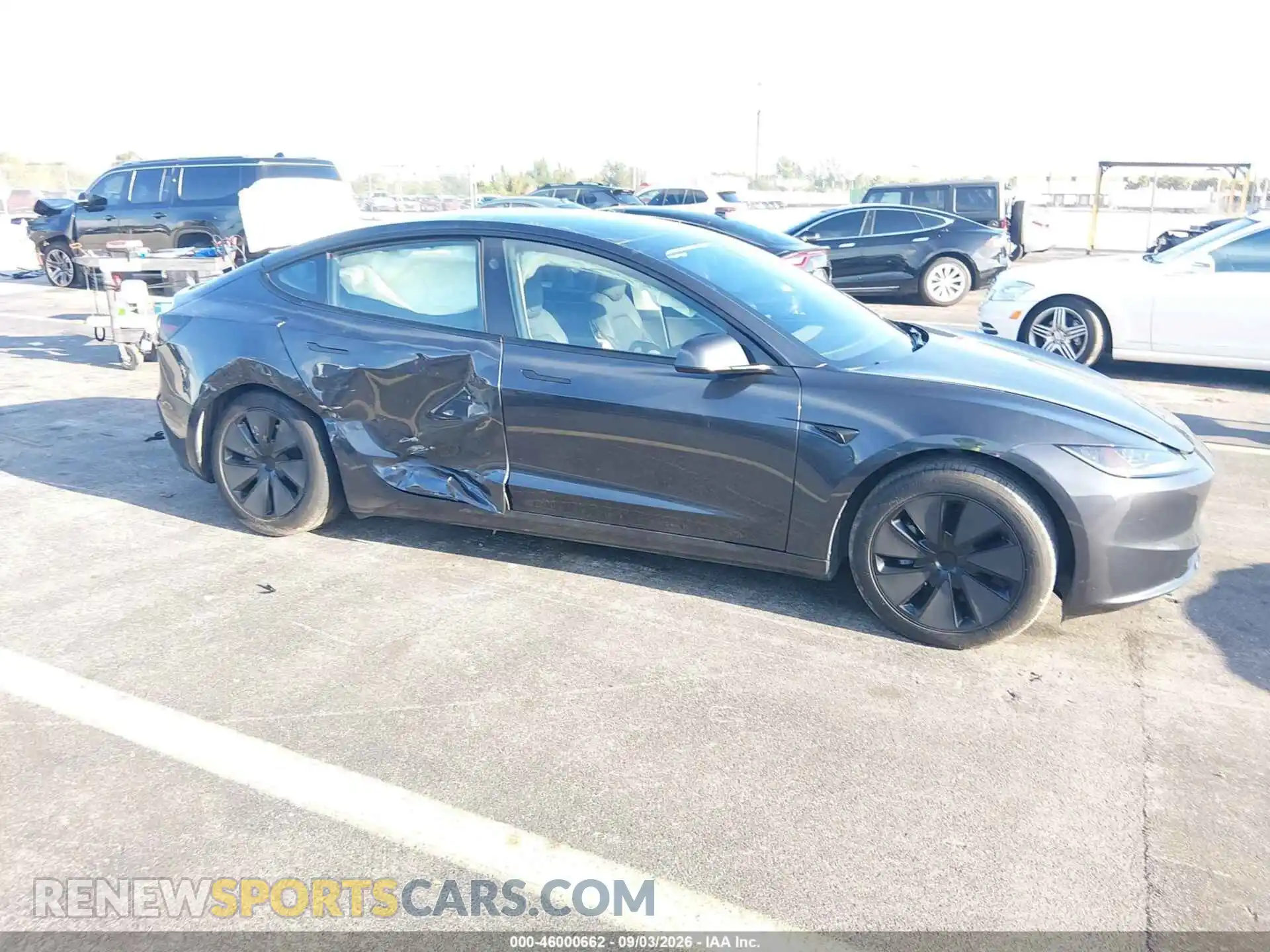 1 Фотография поврежденного автомобиля 5YJ3E1EA9SF976367 TESLA MODEL 3 2025