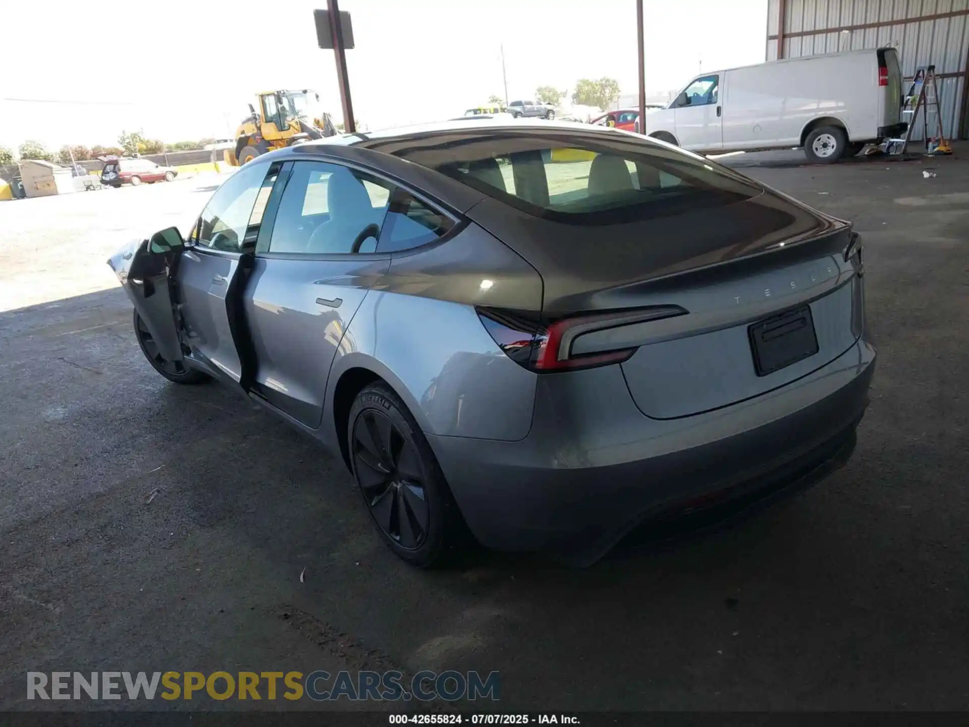 3 Photograph of a damaged car 5YJ3E1EAXSF967631 TESLA MODEL 3 2025