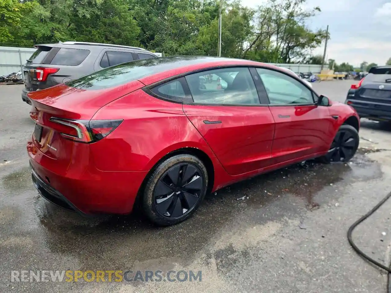 3 Photograph of a damaged car 5YJ3E1EB0SF017528 TESLA MODEL 3 2025