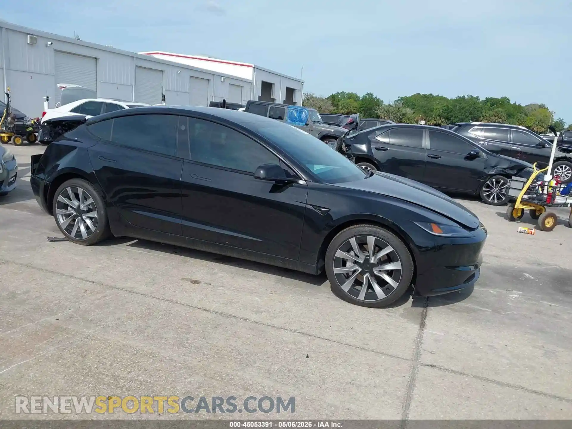 1 Photograph of a damaged car 5YJ3E1EB0SF924019 TESLA MODEL 3 2025