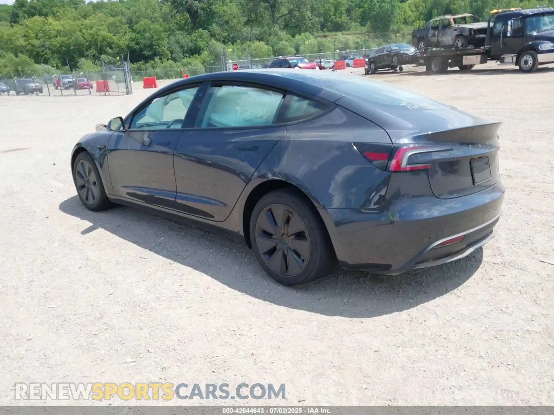 3 Photograph of a damaged car 5YJ3E1EB0SF995723 TESLA MODEL 3 2025